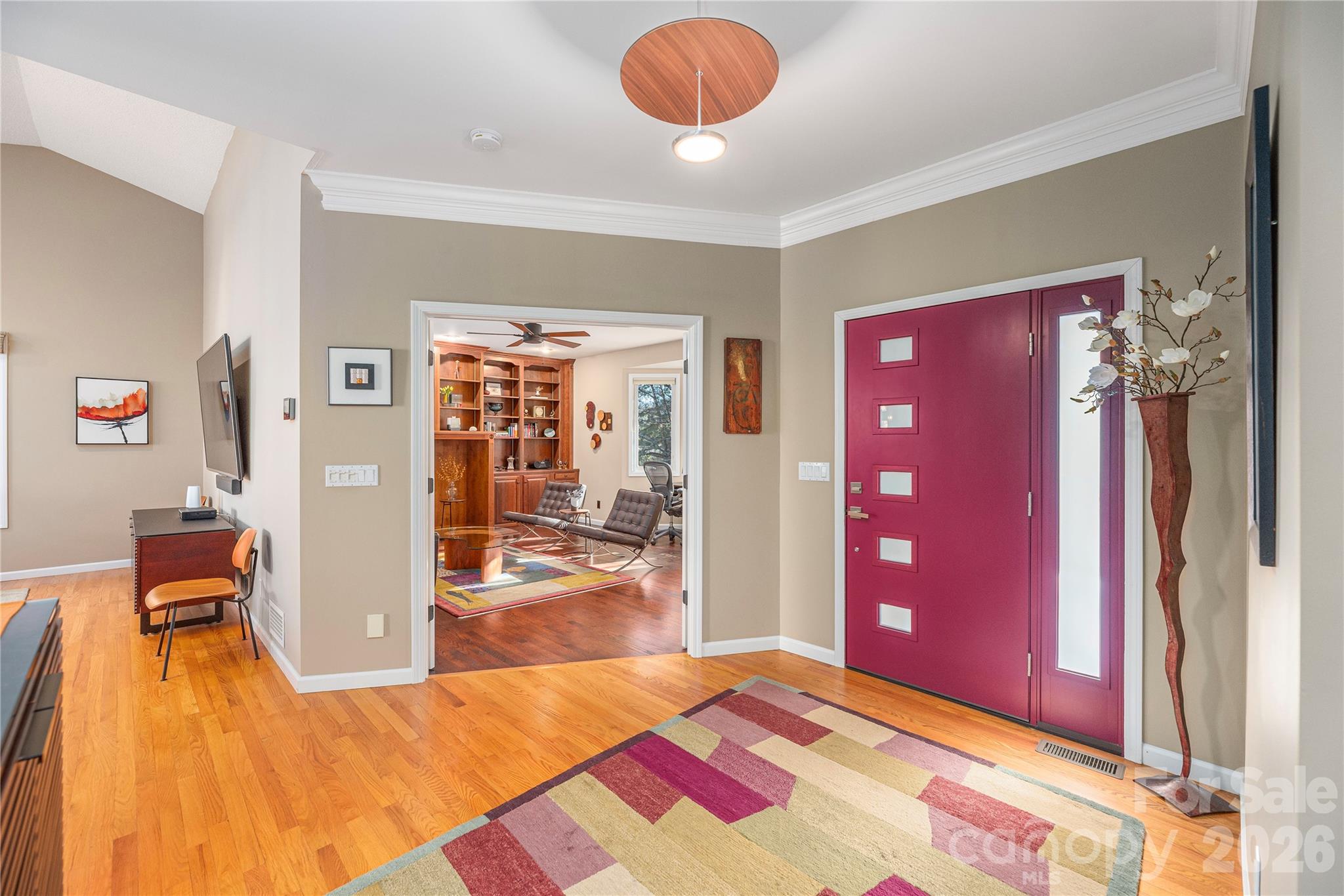 main property photo 6