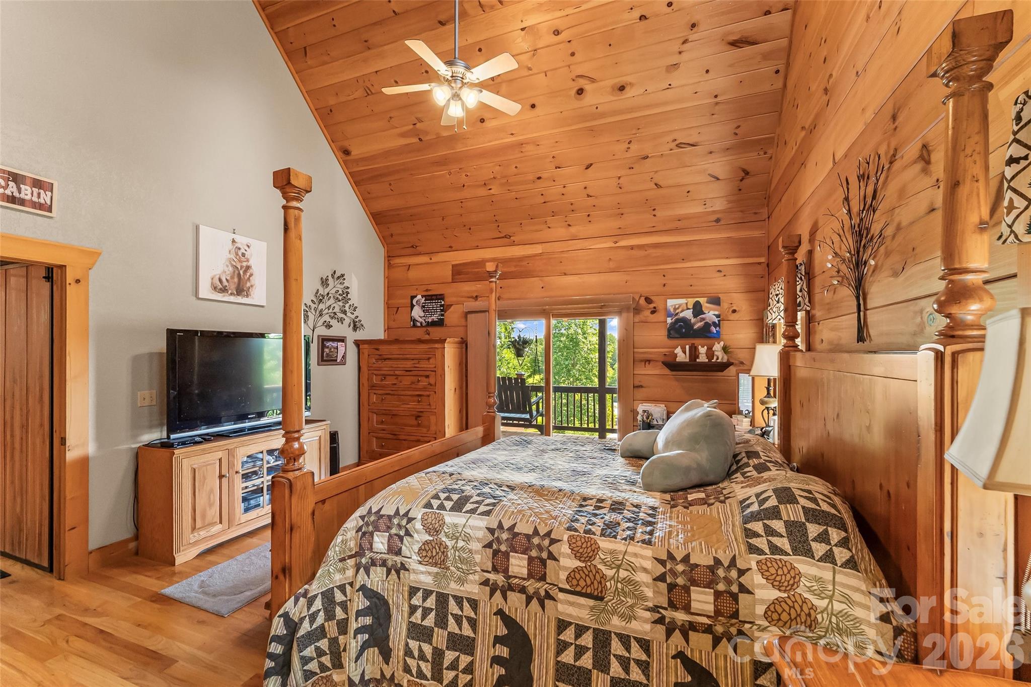 main property photo 26