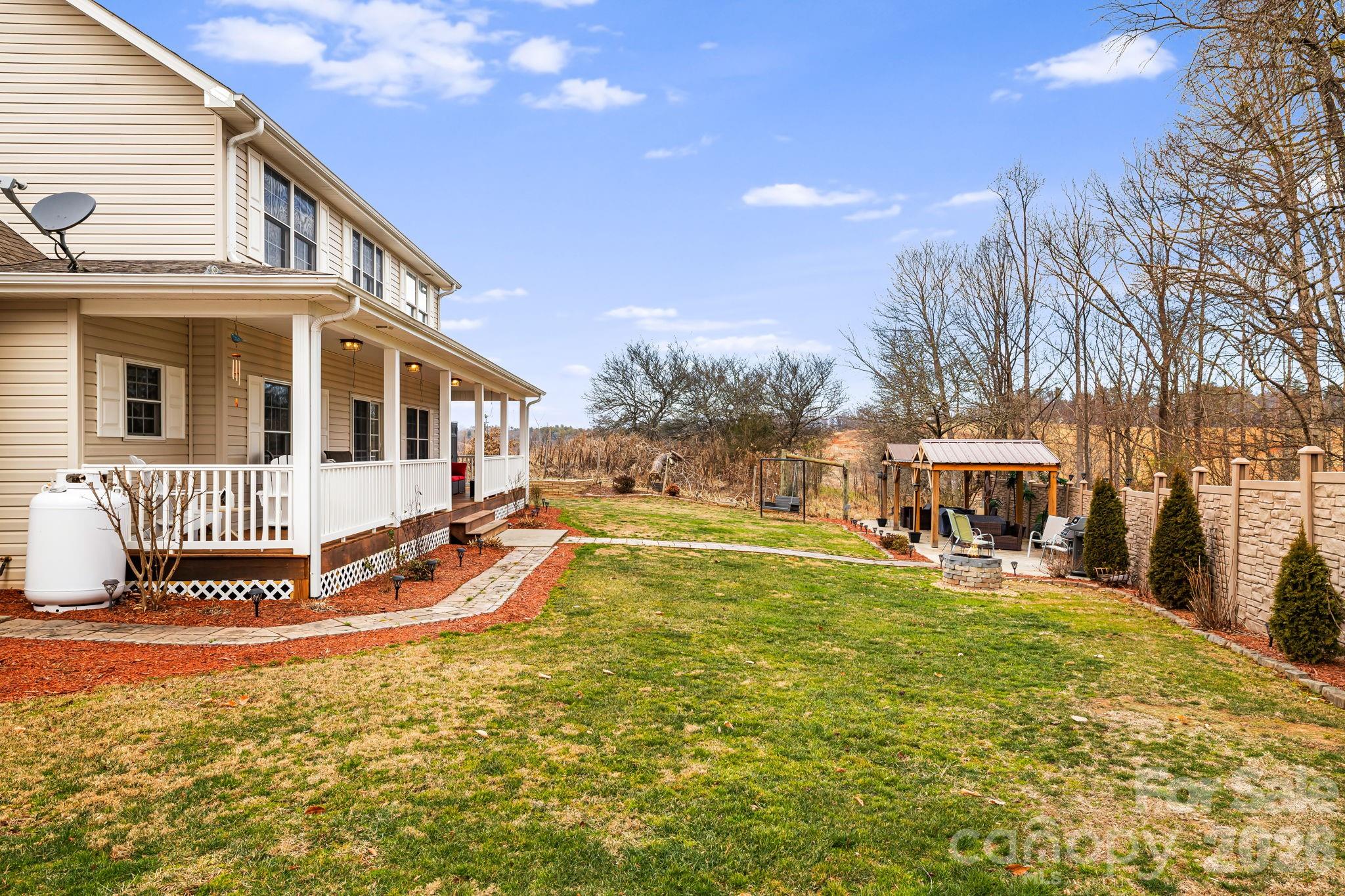 main property photo 43