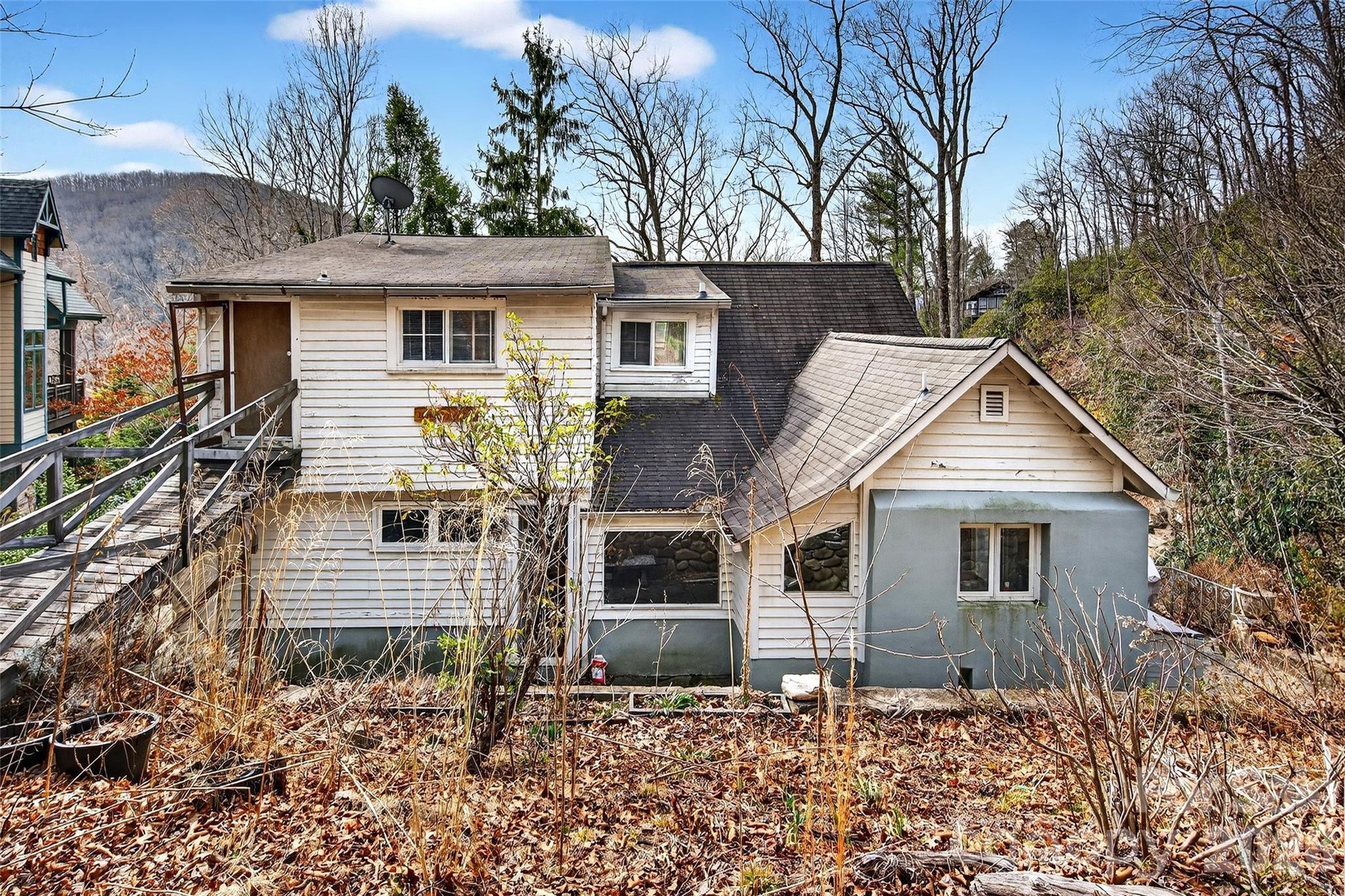 main property photo 3