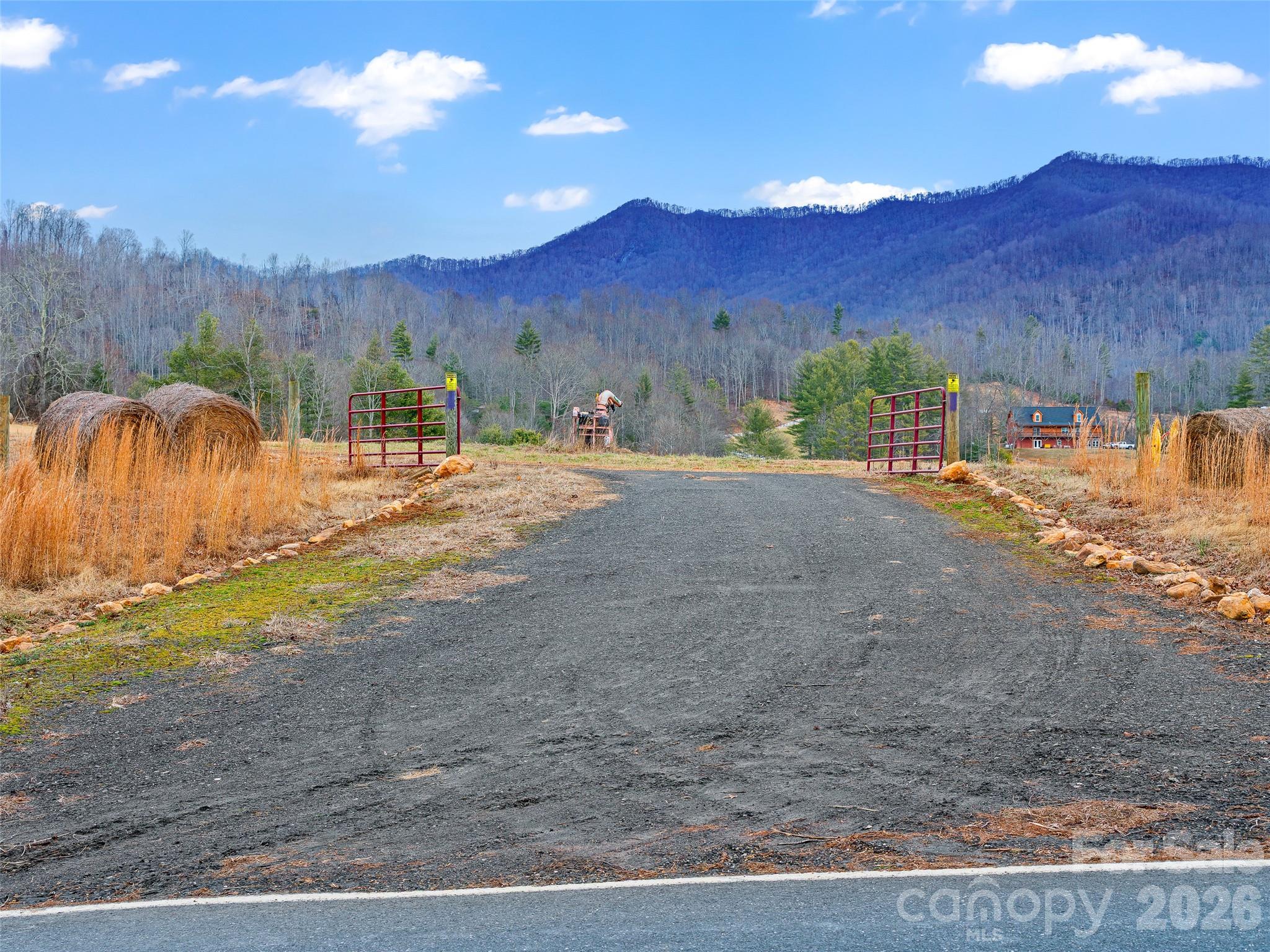 main property photo 43