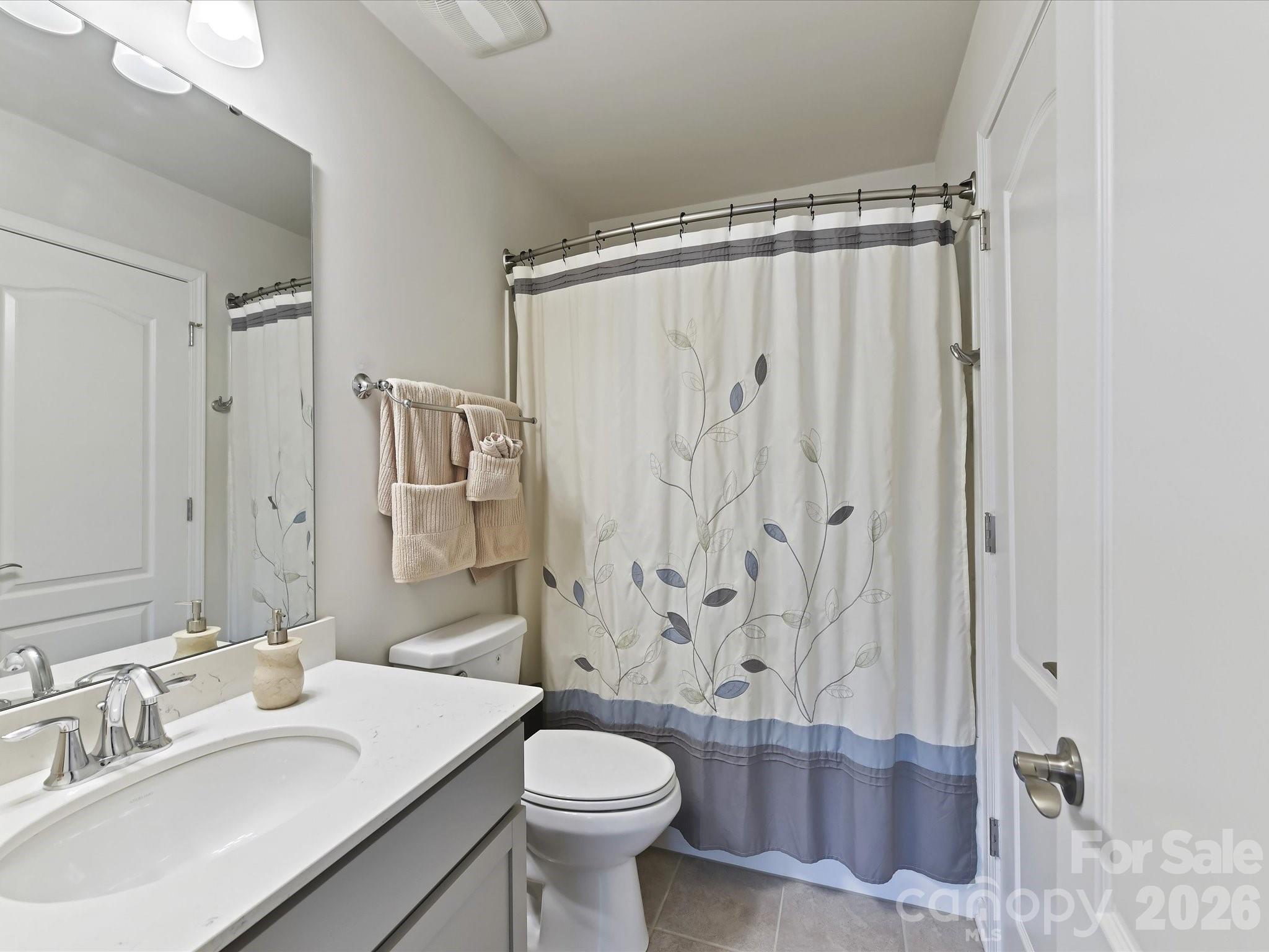 property viewer photo 26