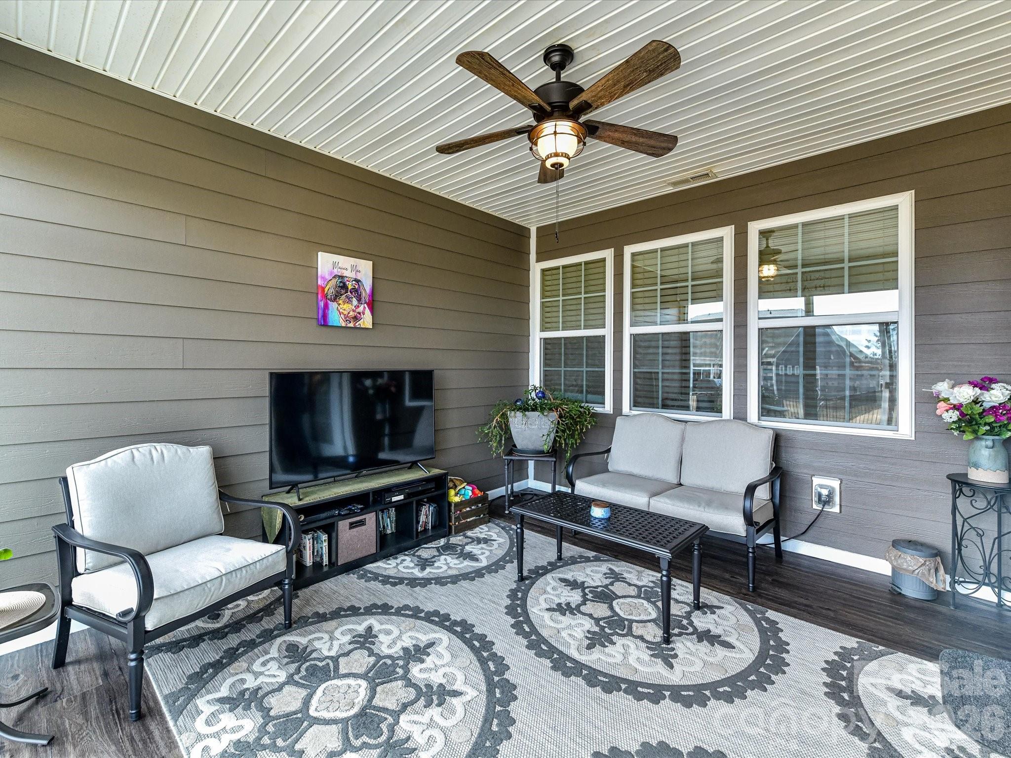 property viewer photo 30