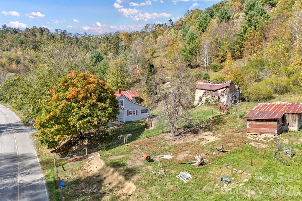main property photo 32