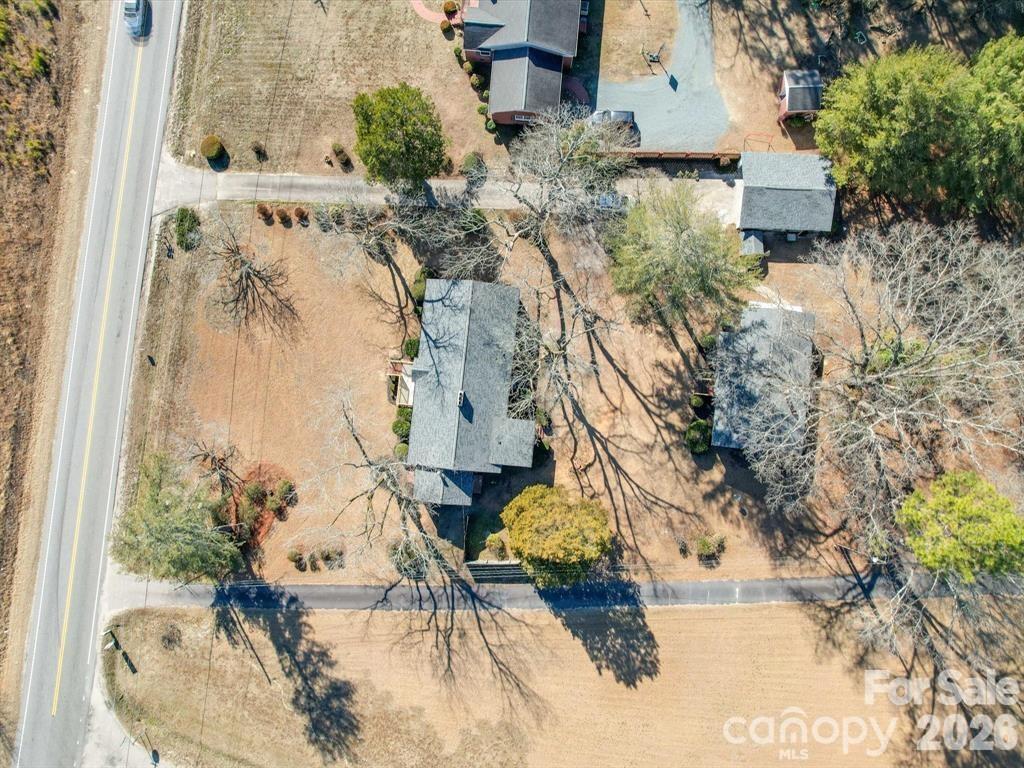 main property photo 44