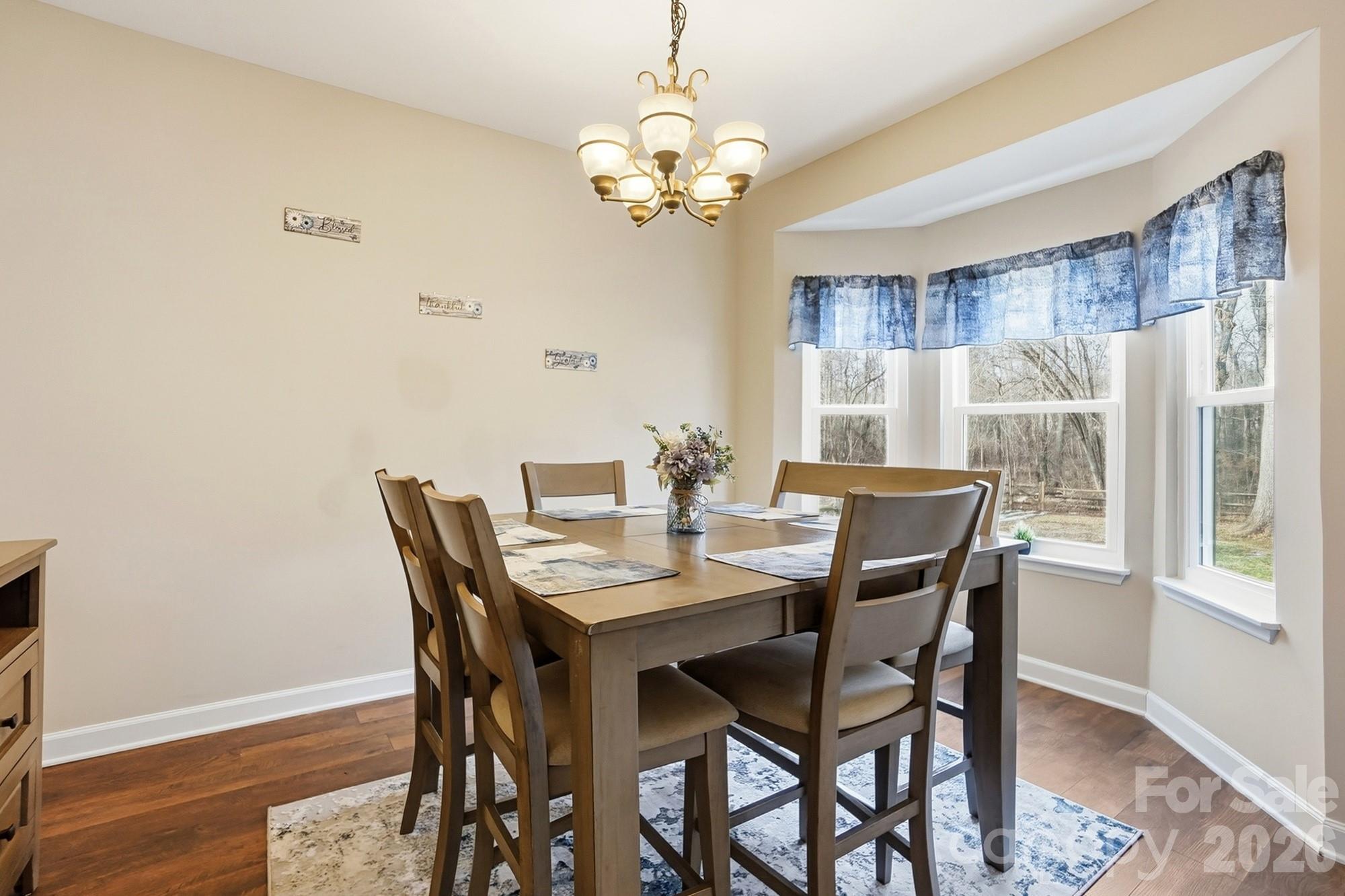 property viewer photo 13
