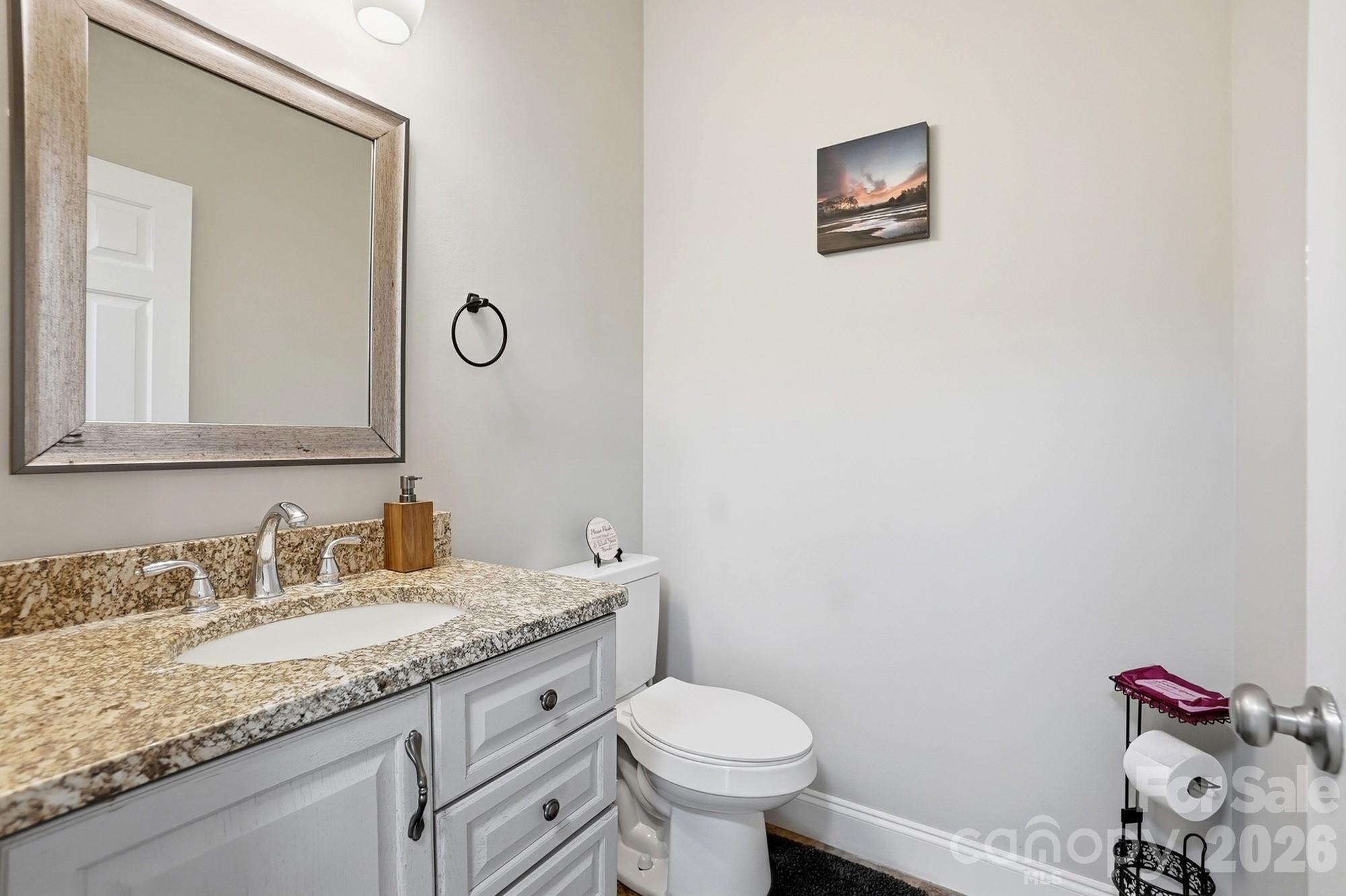 property viewer photo 15