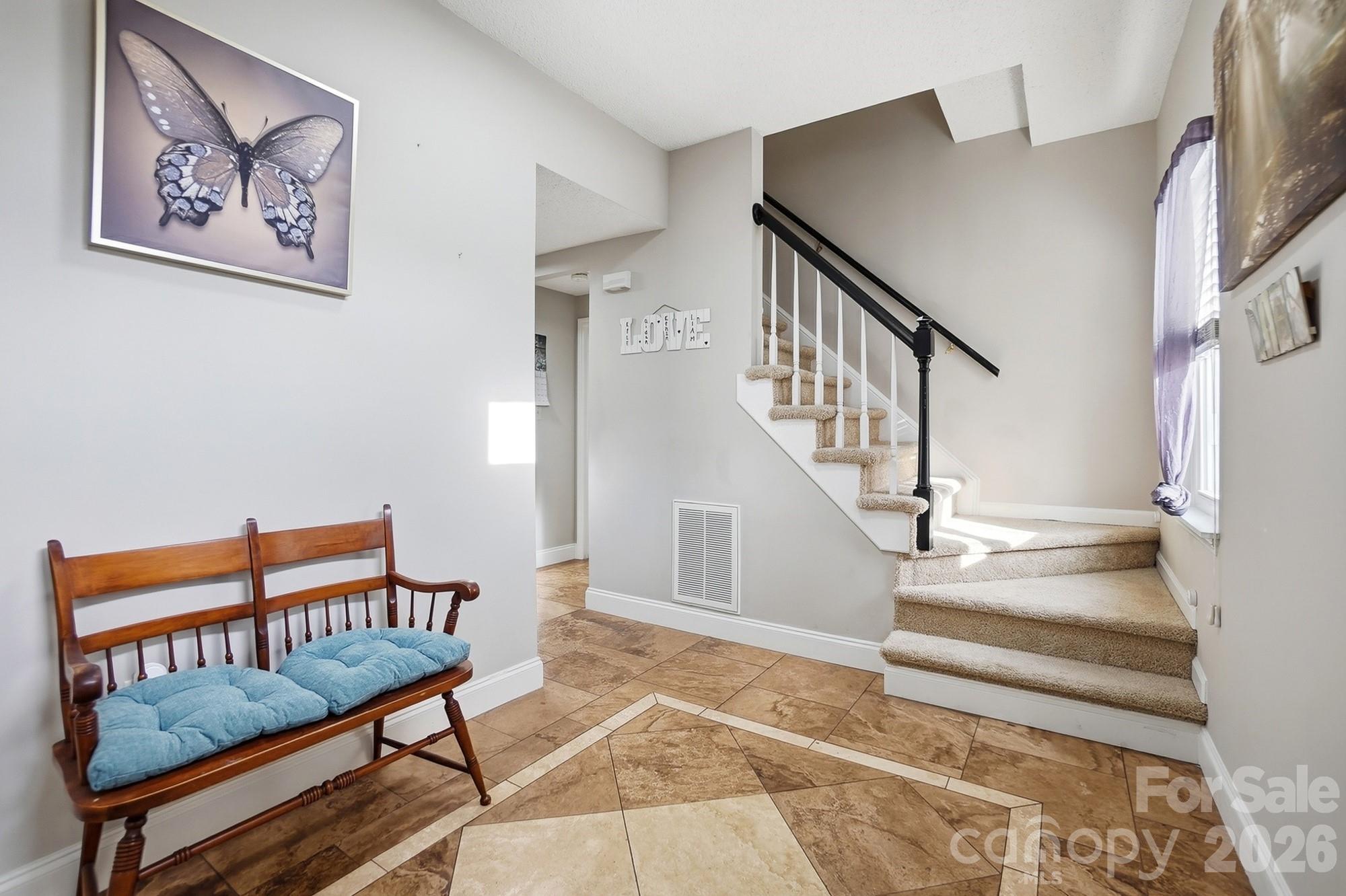 property viewer photo 21