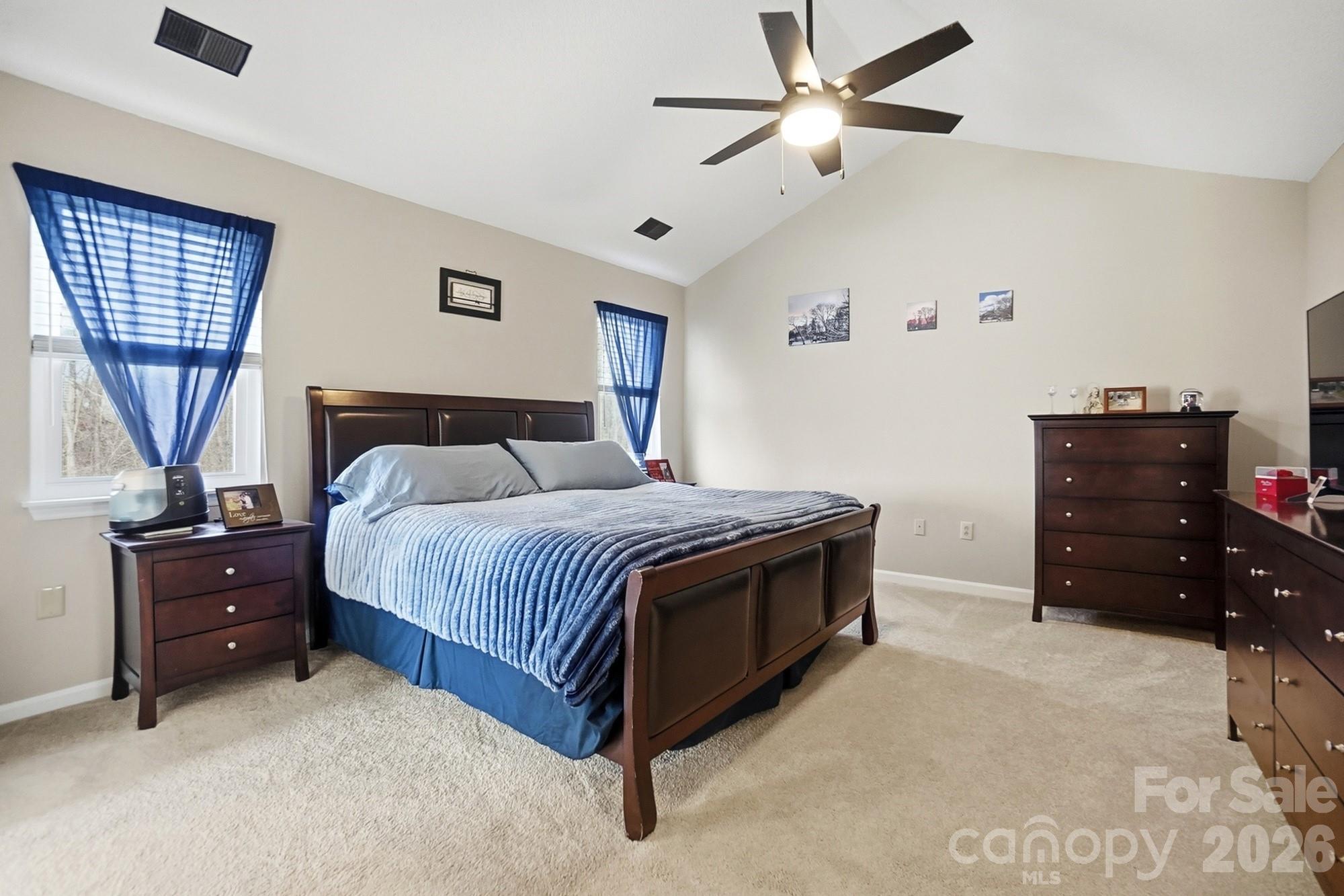 property viewer photo 22