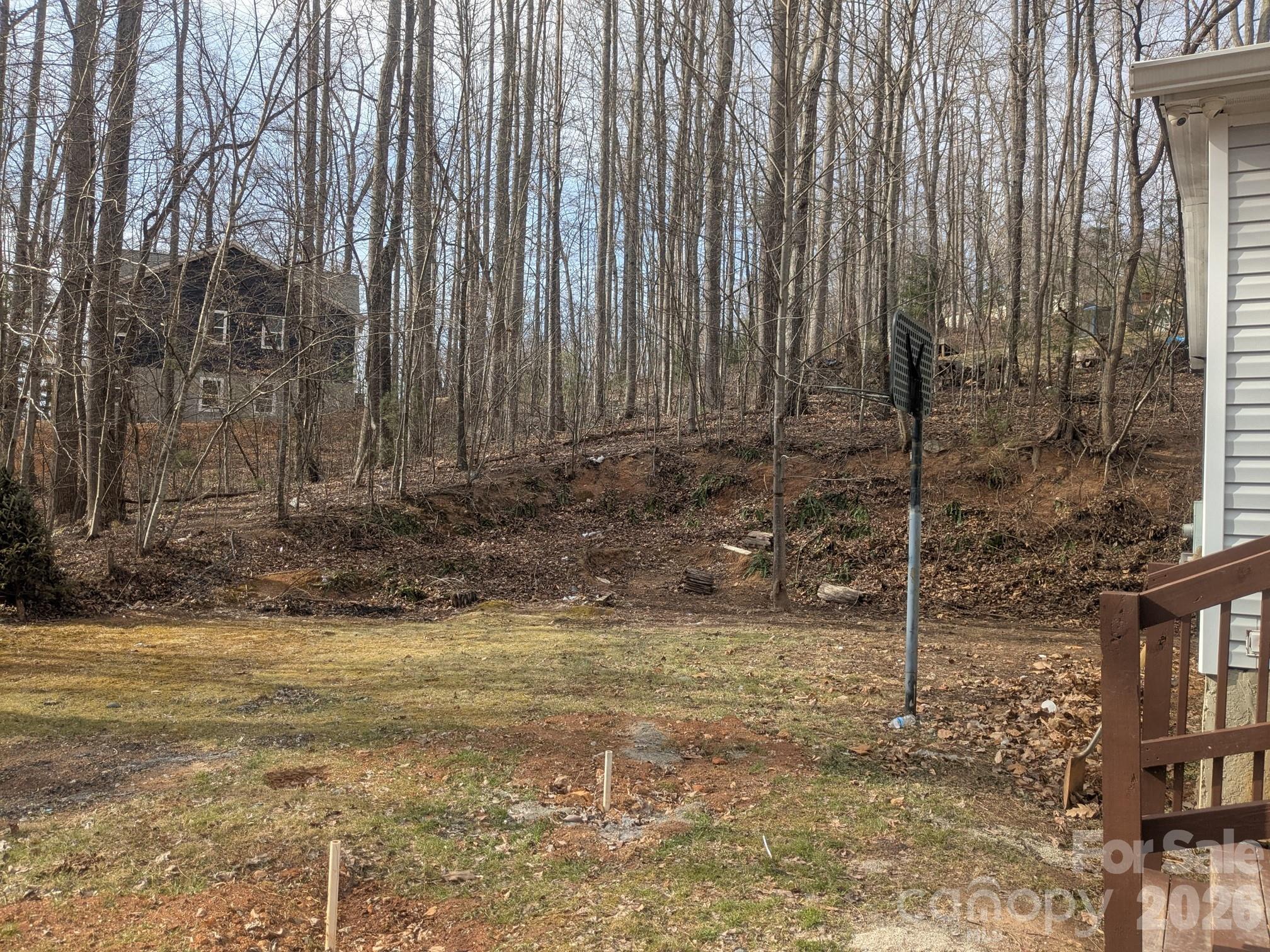 main property photo 9