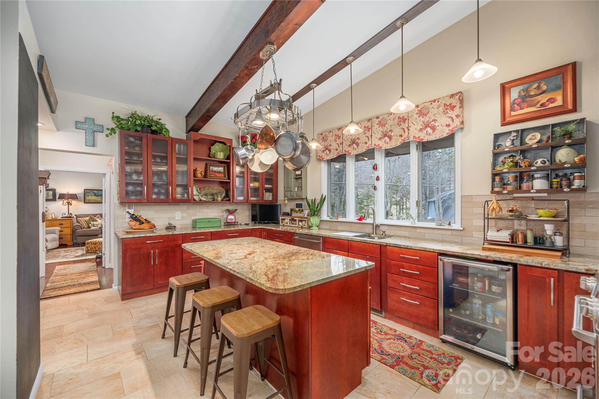 property viewer photo 13