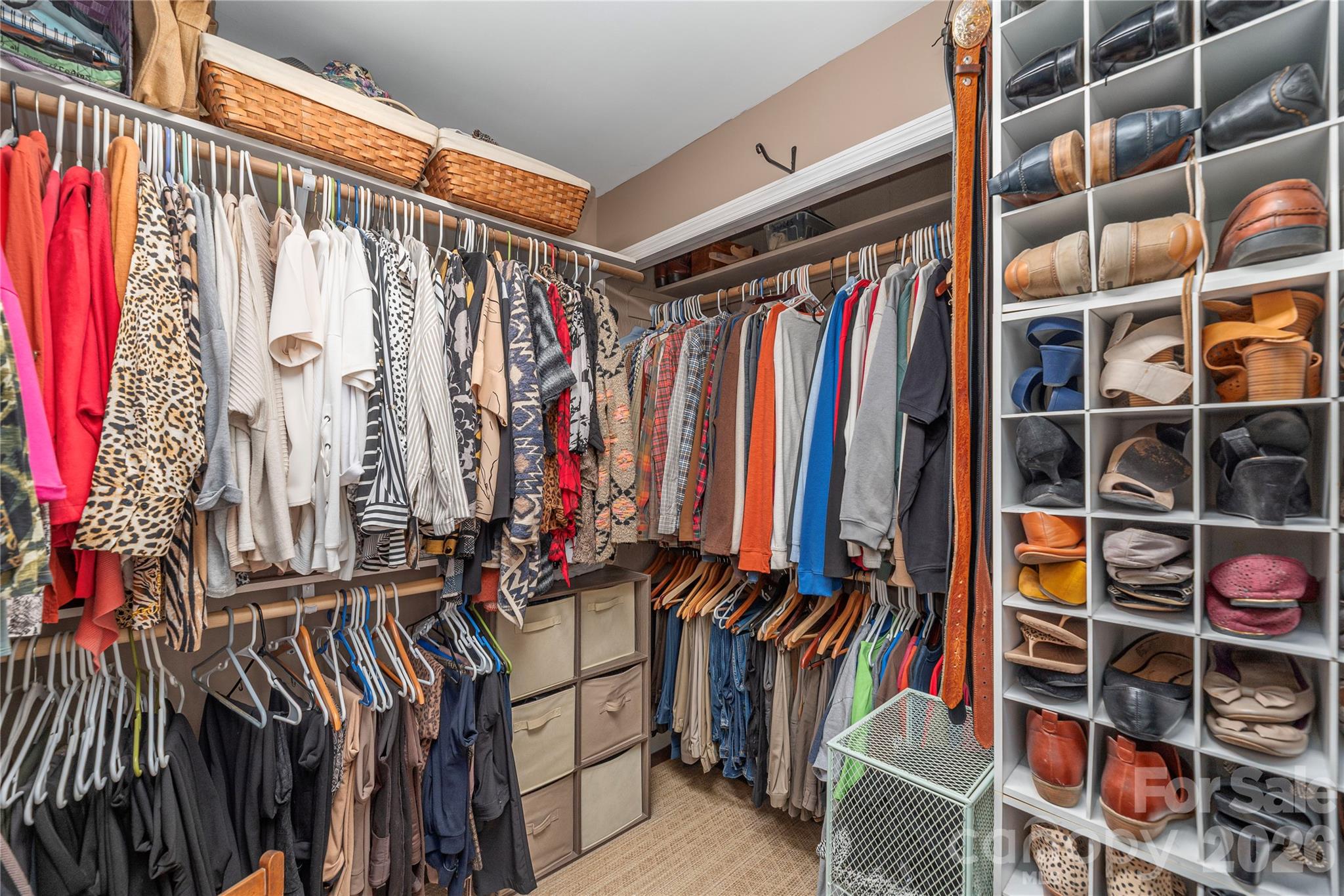 property viewer photo 24