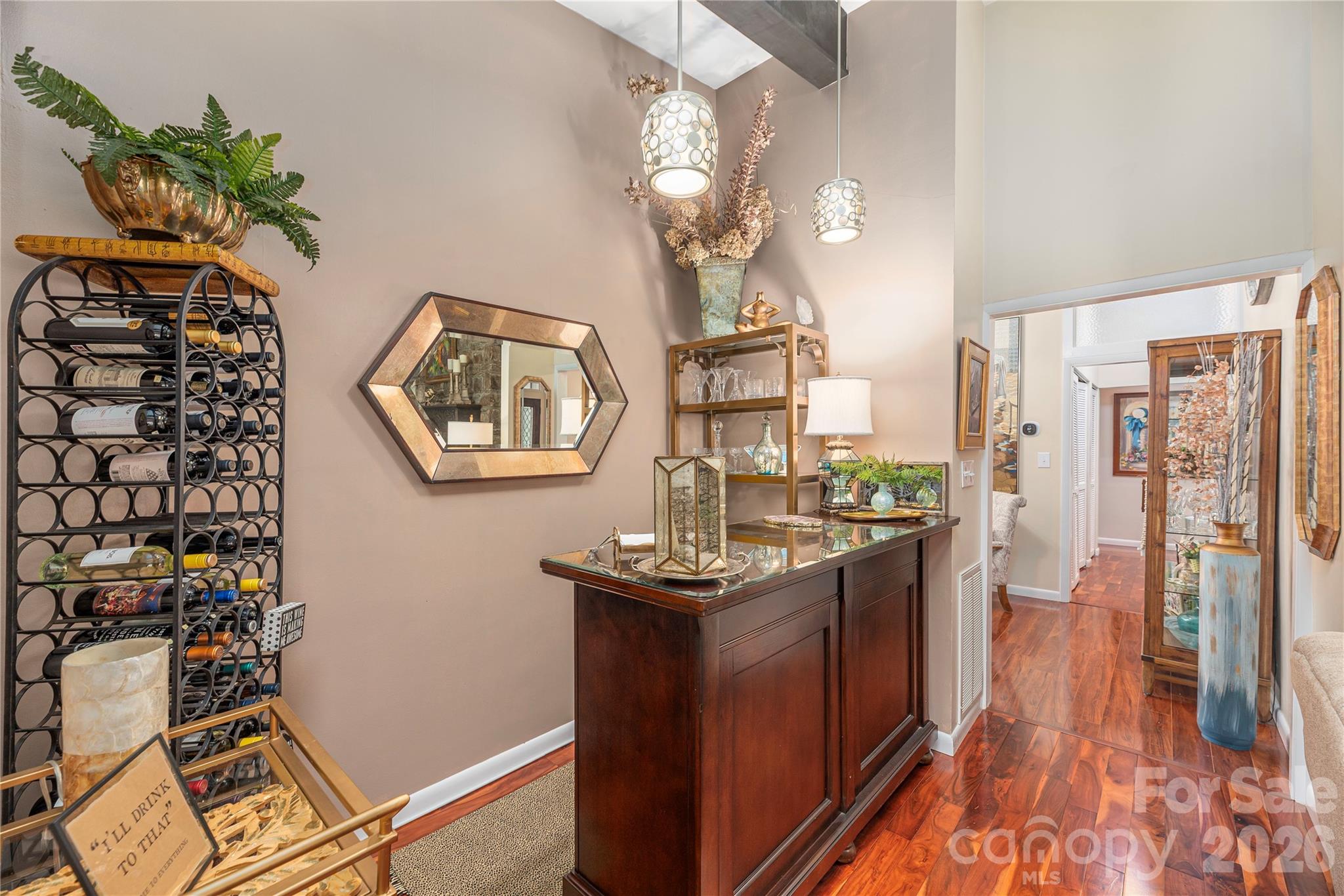 property viewer photo 9