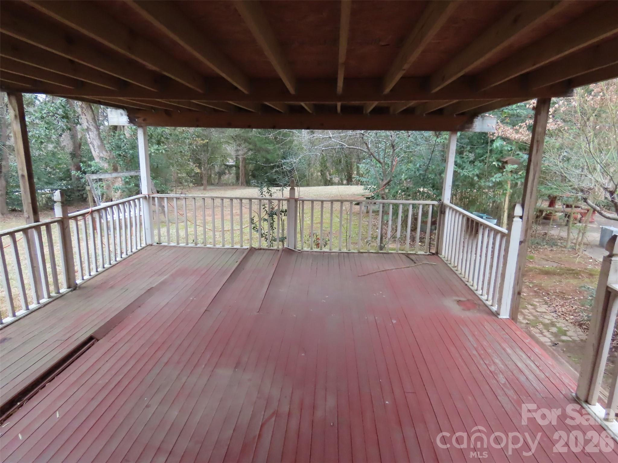 main property photo 33