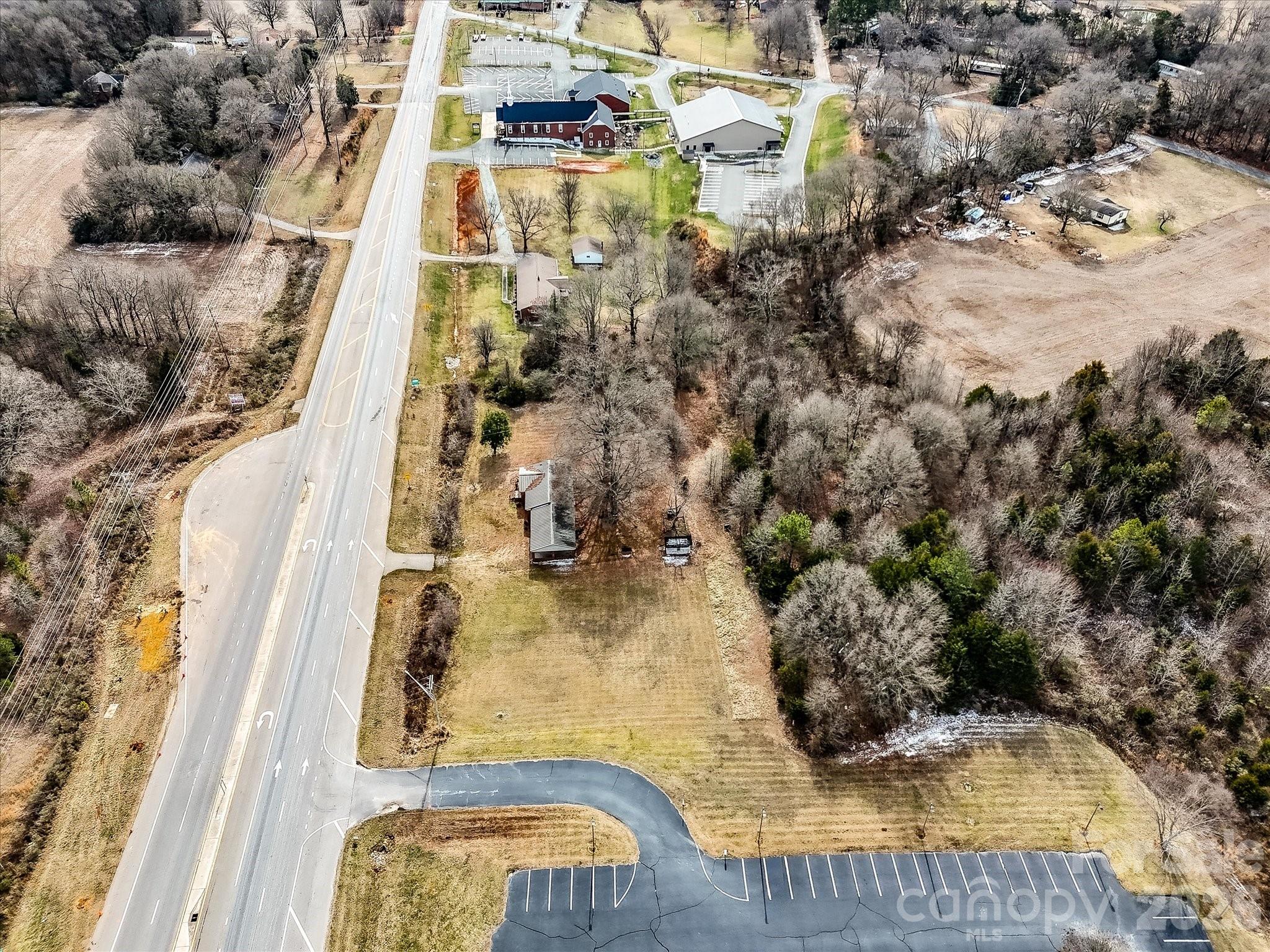 main property photo 21