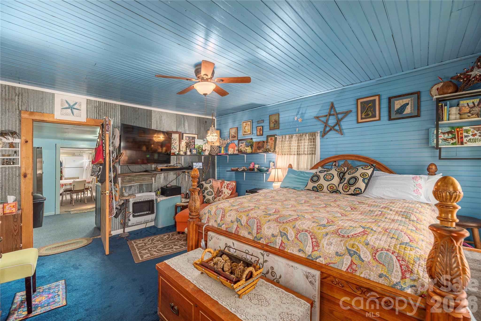 main property photo 11