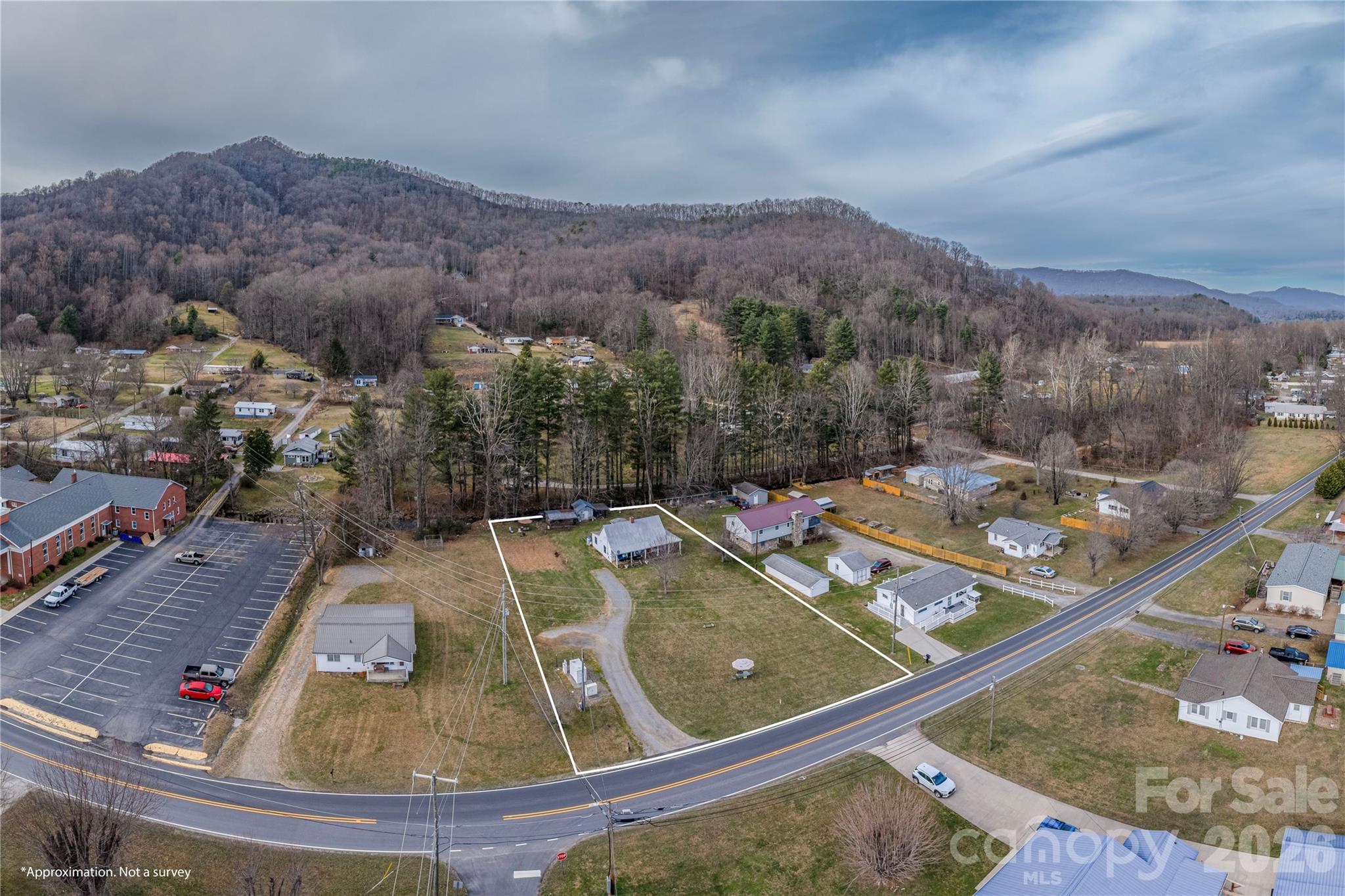 main property photo 24