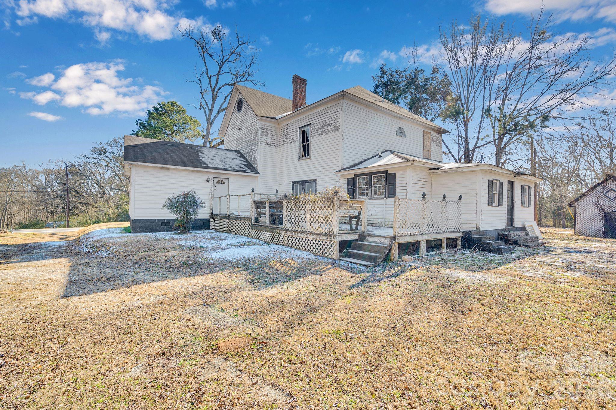 main property photo 39