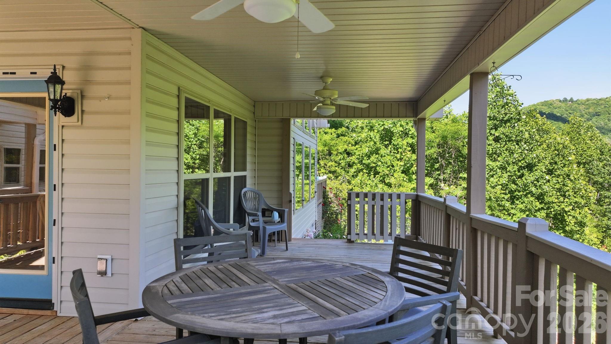 property viewer photo 22