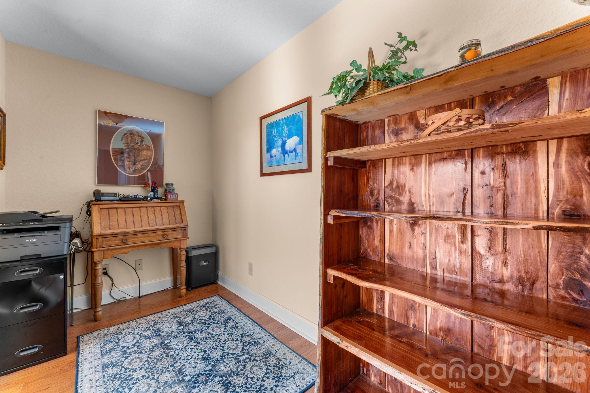 property viewer photo 26