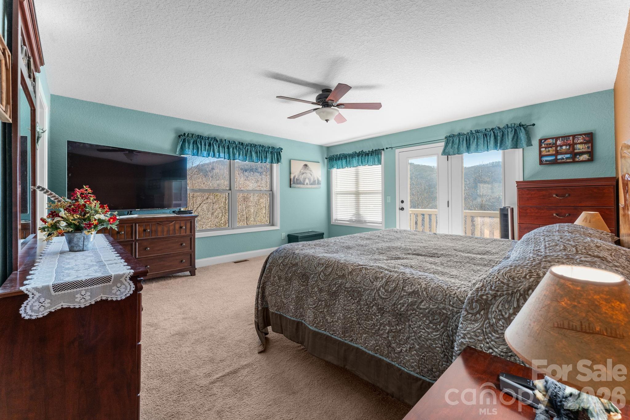 property viewer photo 28