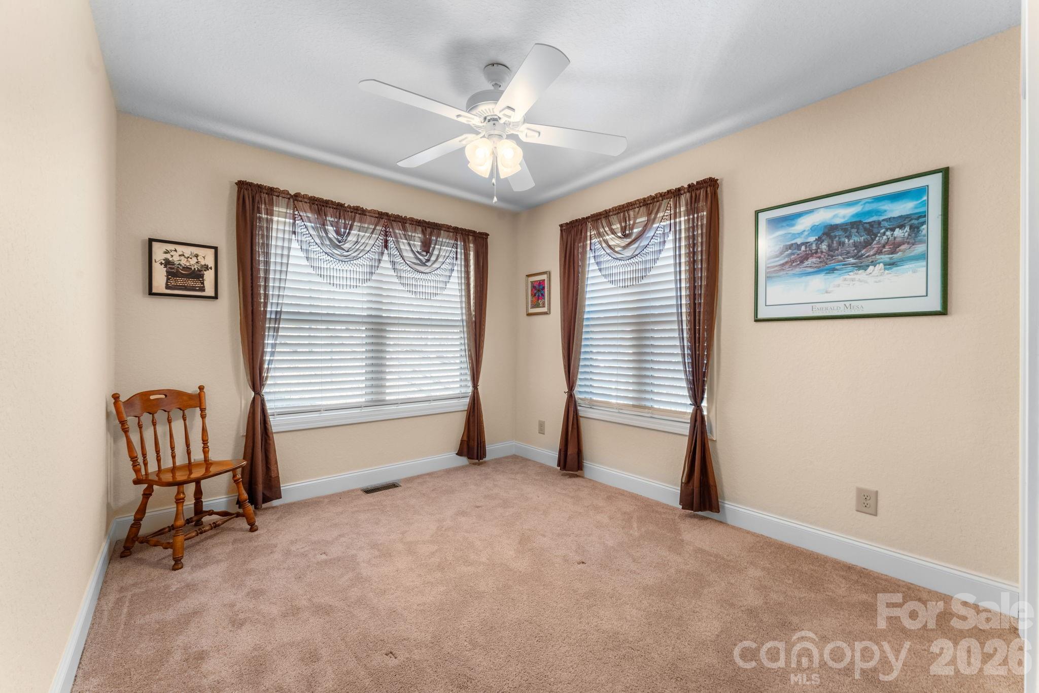 property viewer photo 31