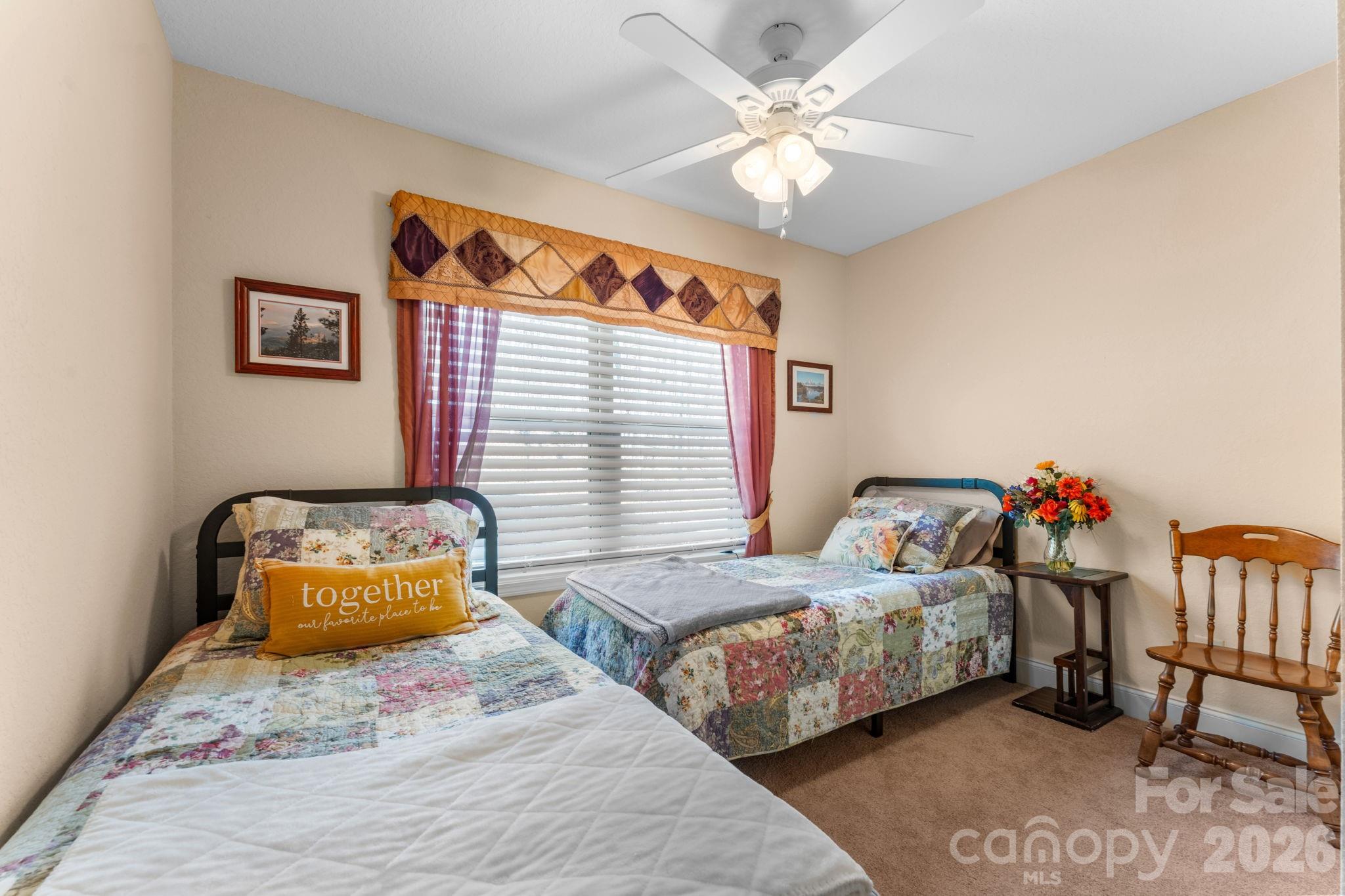property viewer photo 36