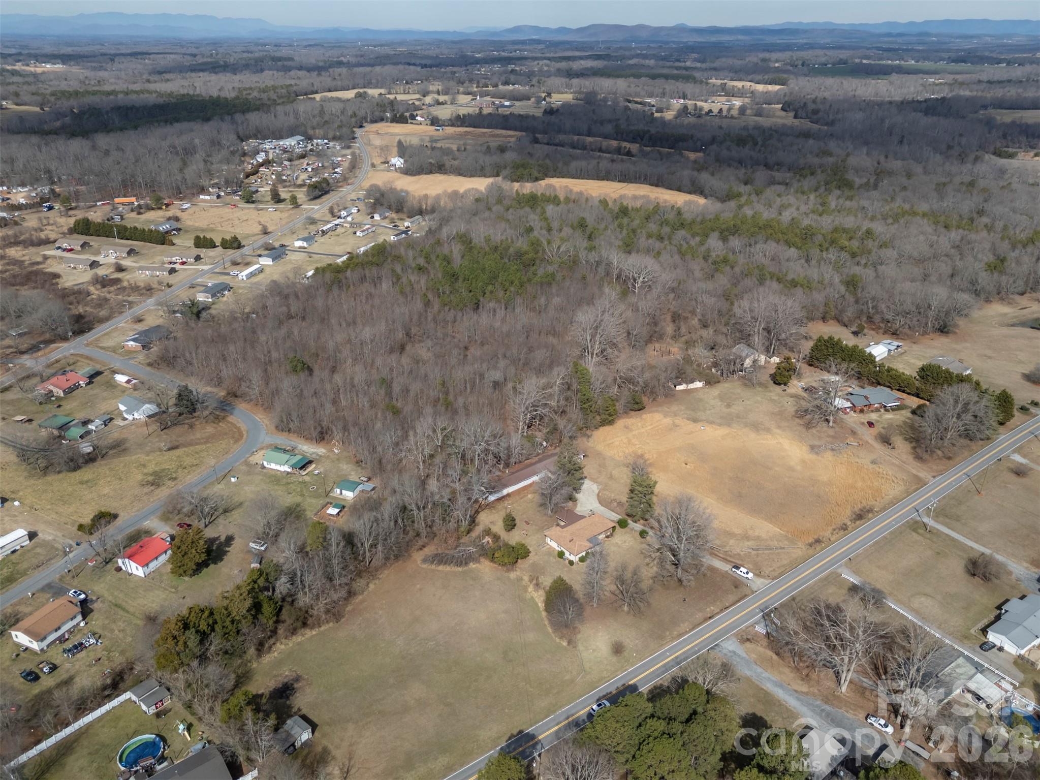main property photo 39