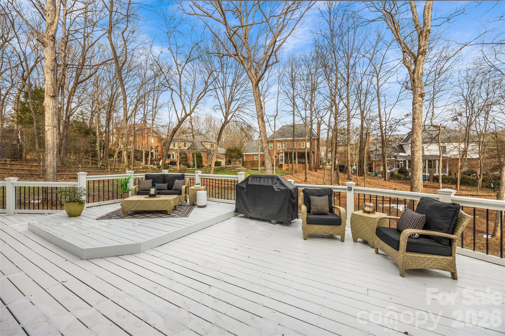 main property photo 45