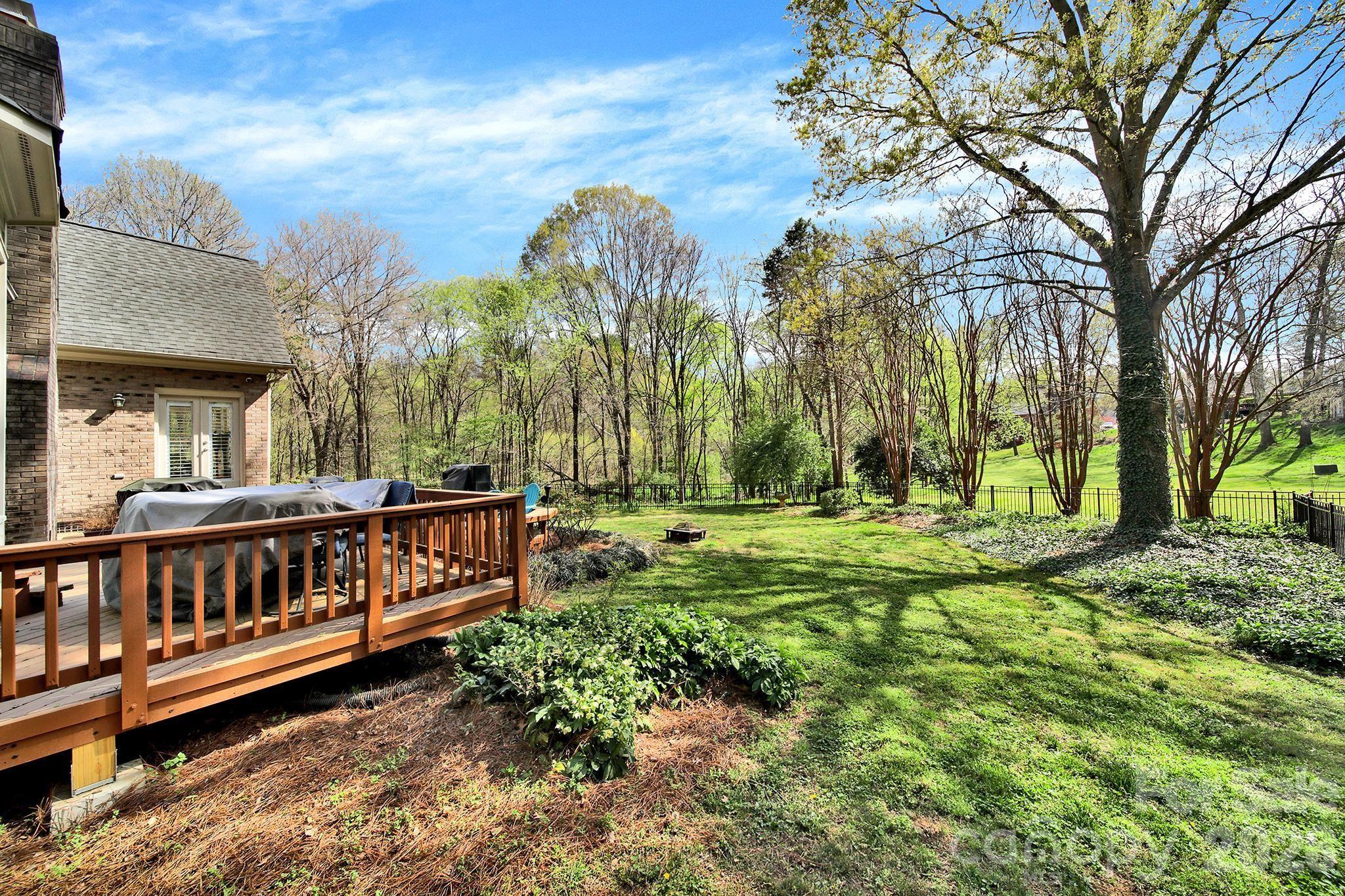 property viewer photo 29