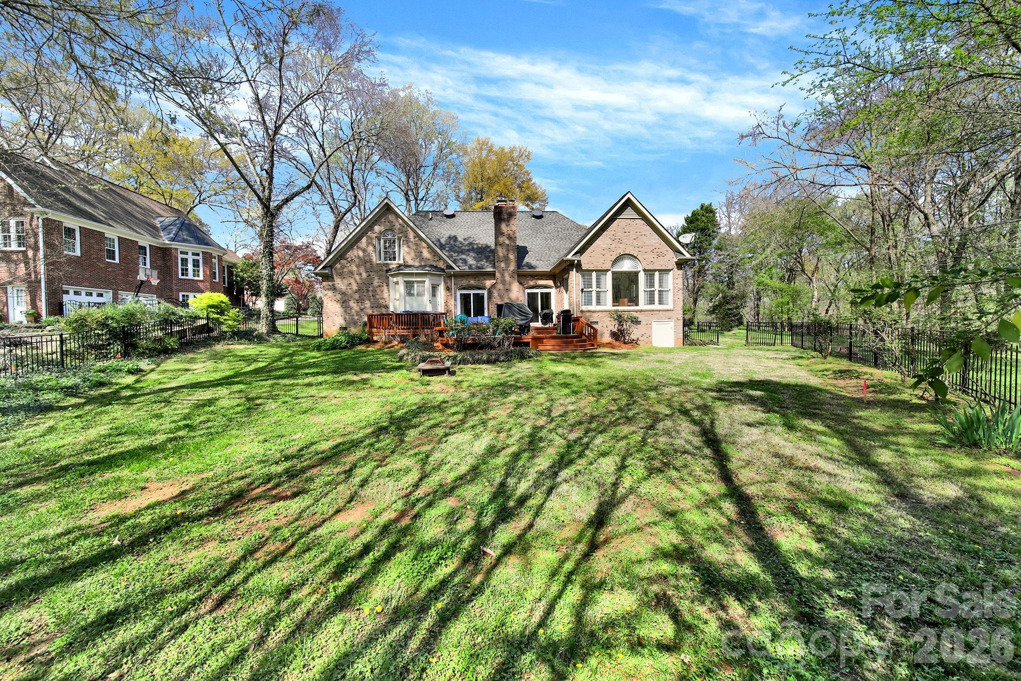 property viewer photo 31