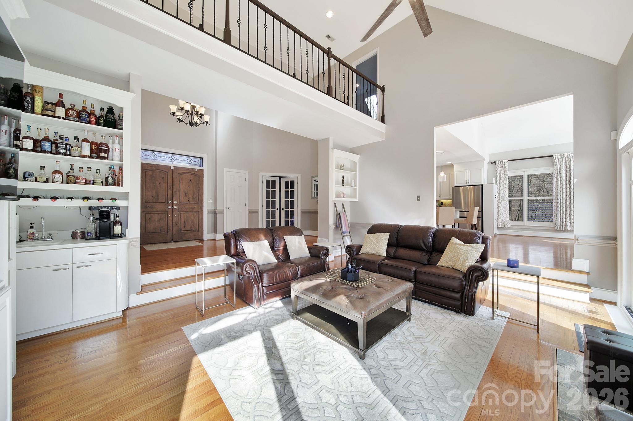 property viewer photo 8
