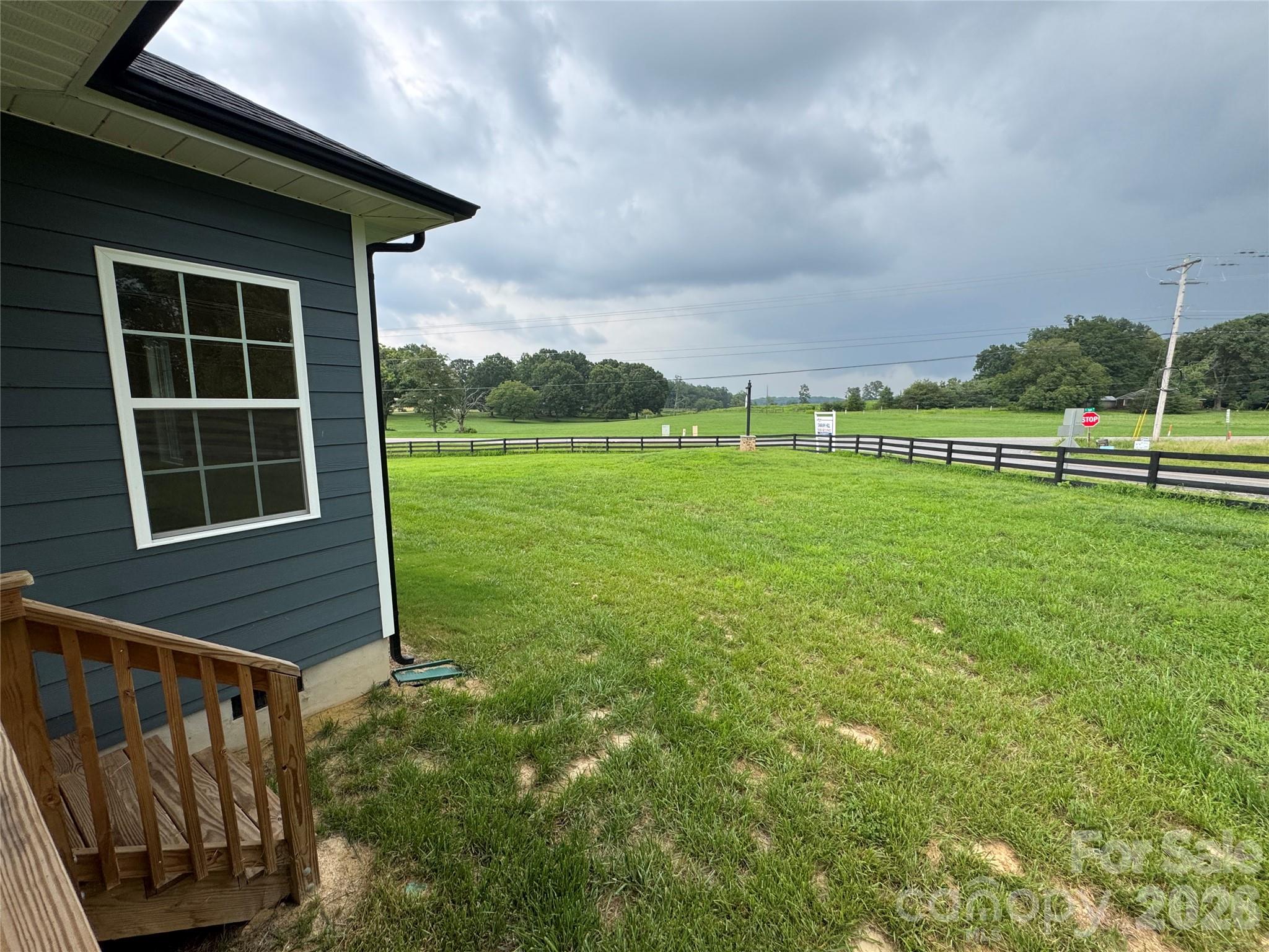 main property photo 34