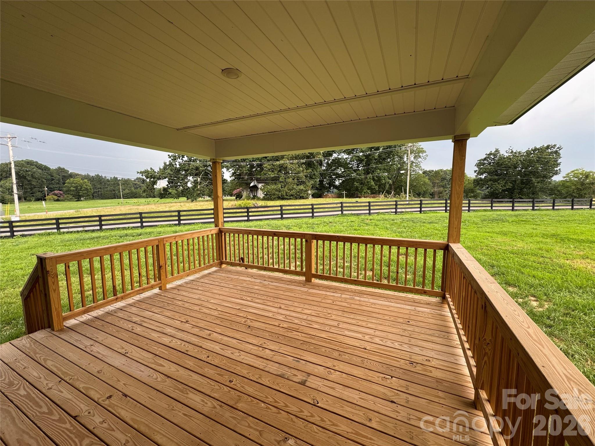 main property photo 36