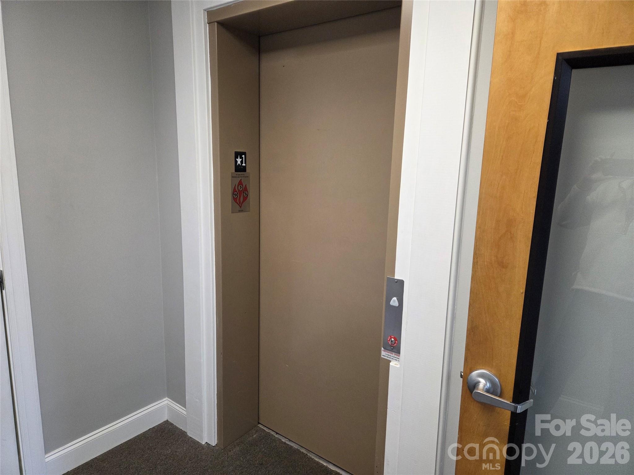 main property photo 14