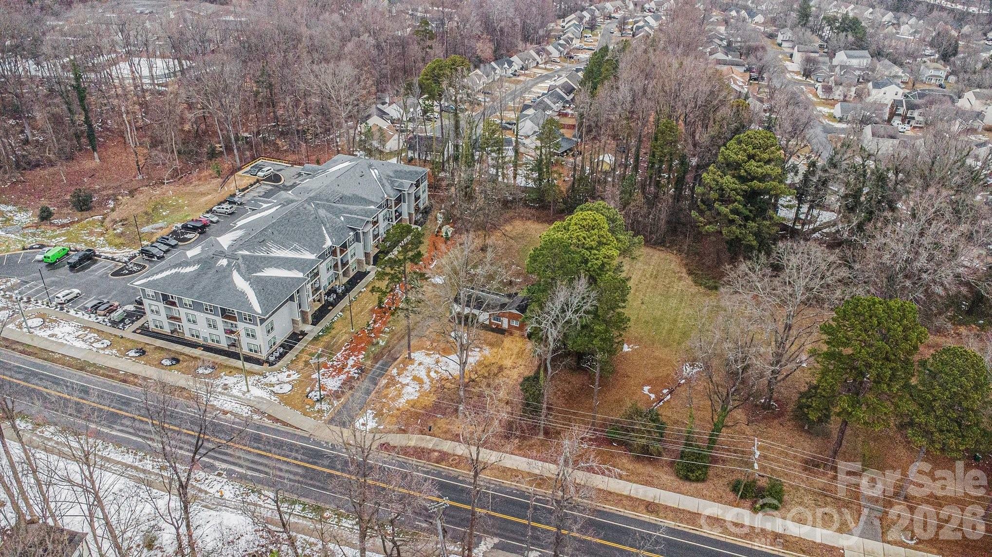 main property photo 15