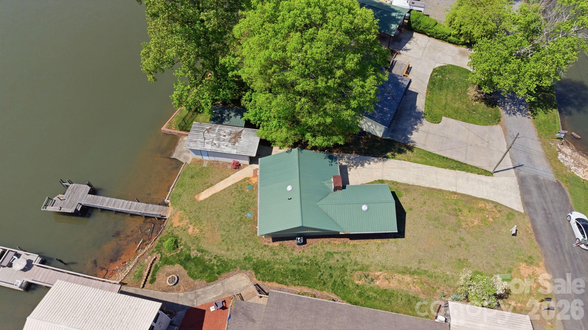 main property photo 29