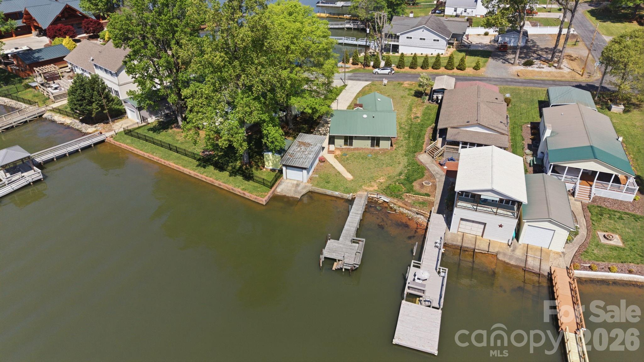 main property photo 33