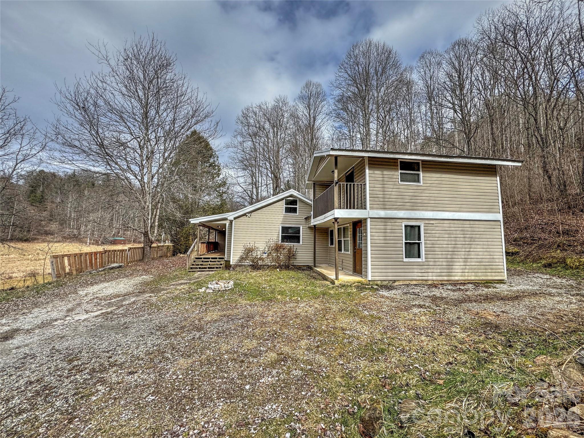 main property photo 34