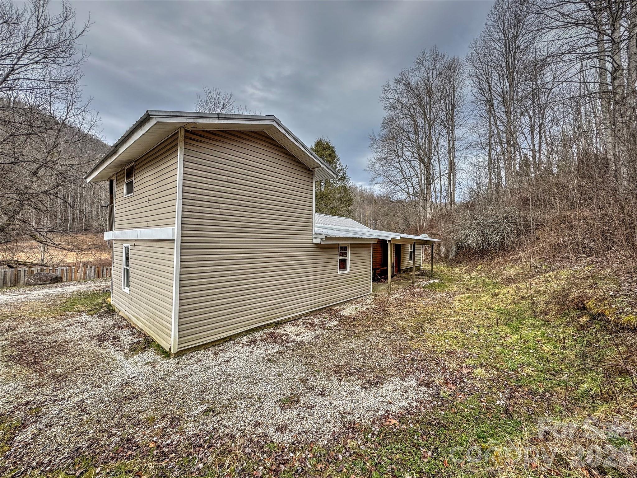 main property photo 35
