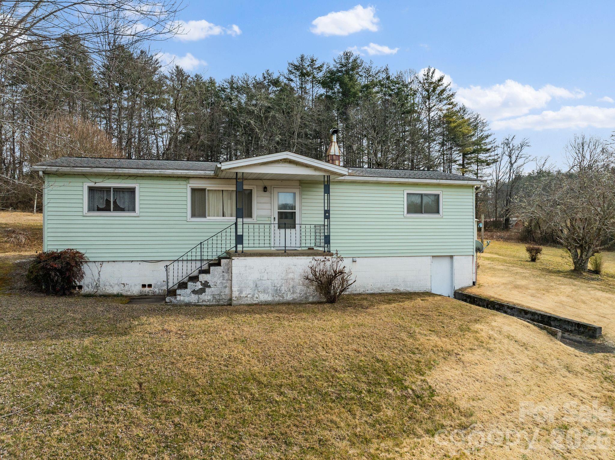 main property photo 9