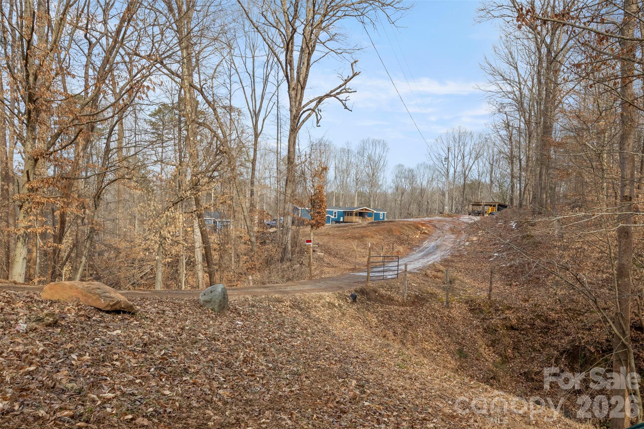 main property photo 10