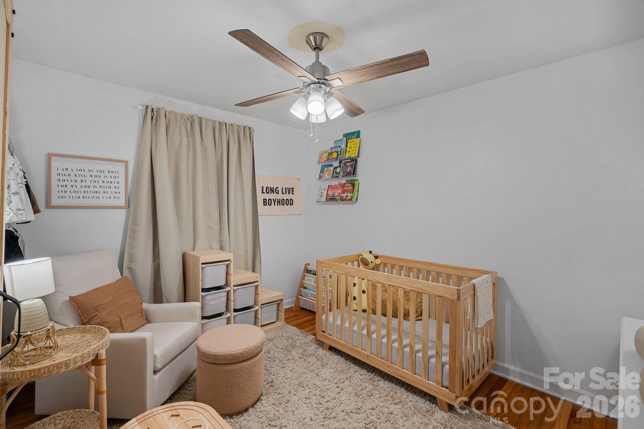 main property photo 10