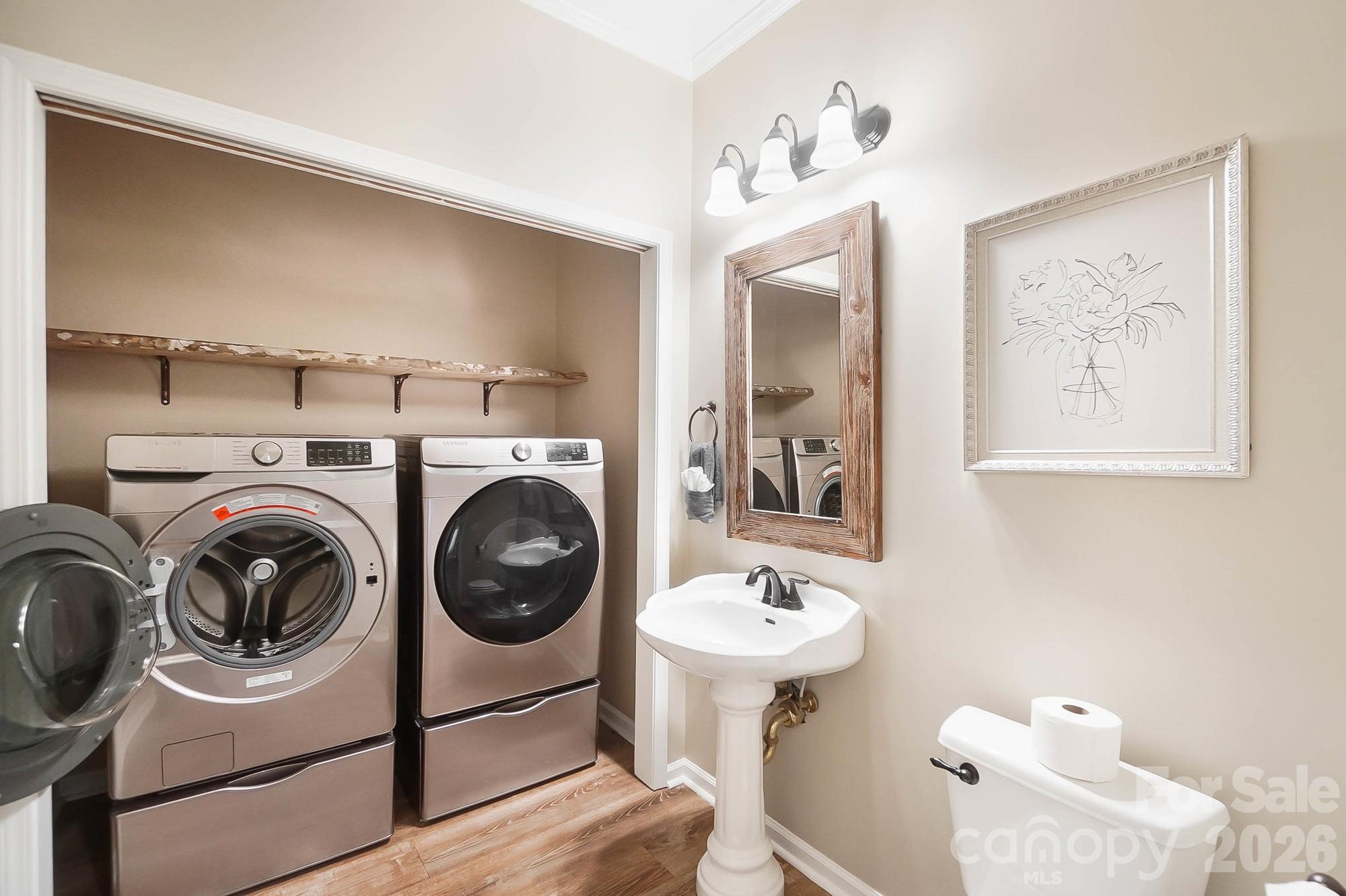 main property photo 34