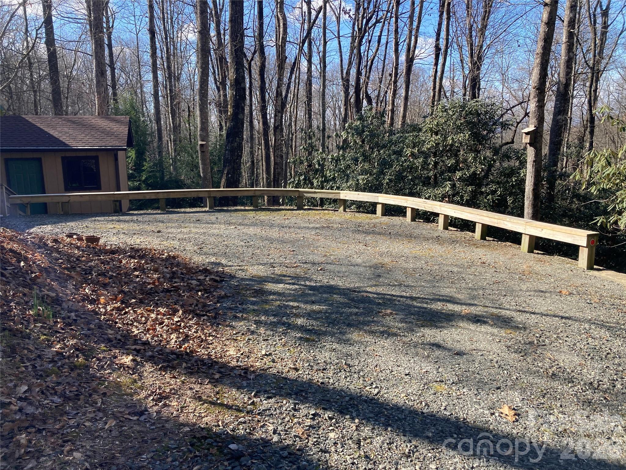 main property photo 37