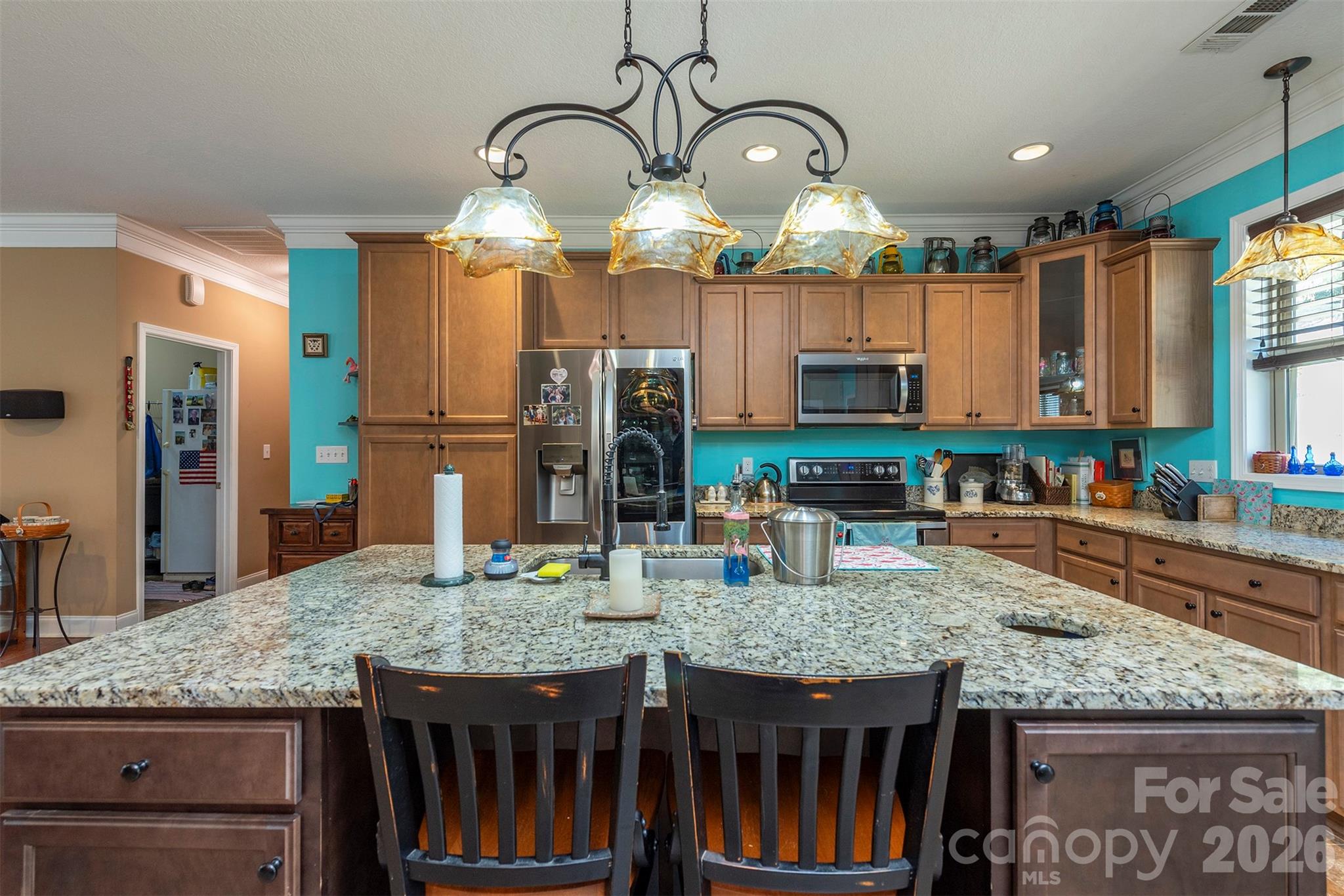 main property photo 18
