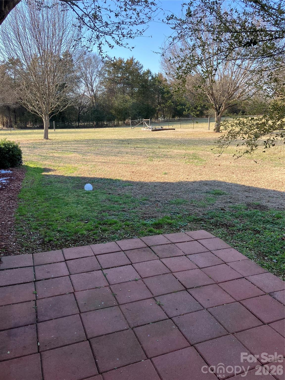main property photo 16