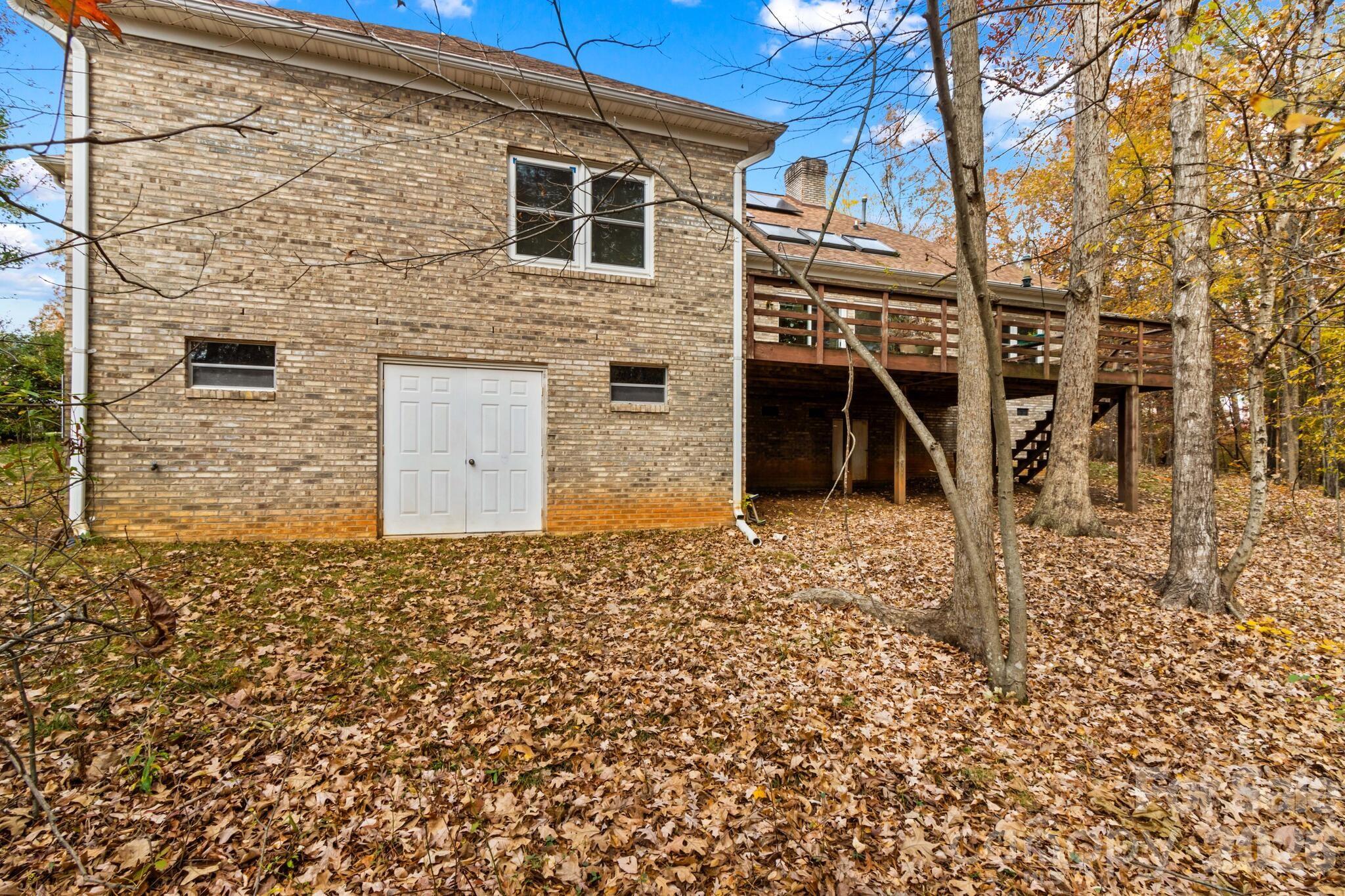 main property photo 37