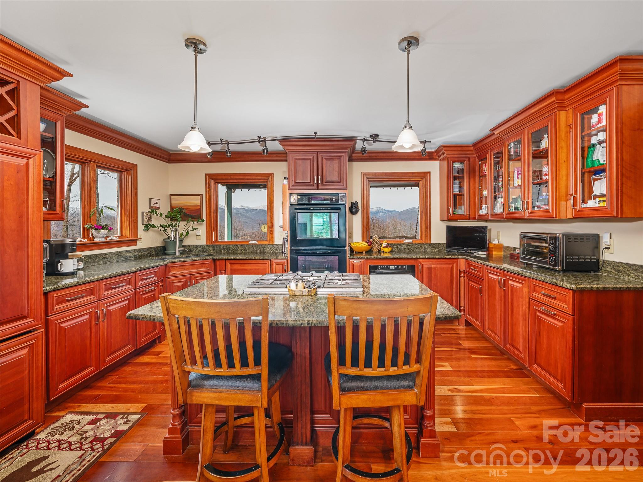 main property photo 18