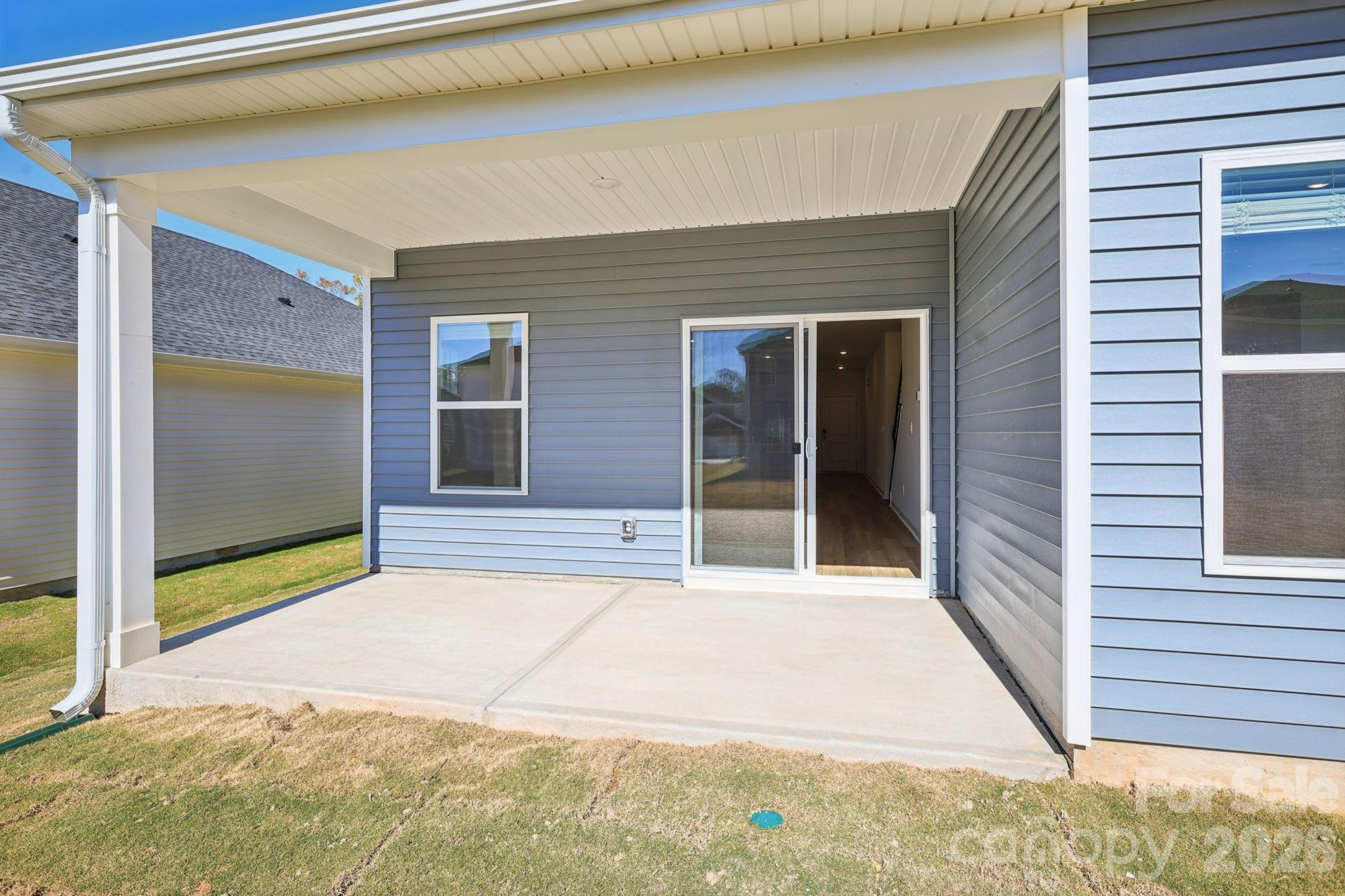 main property photo 25